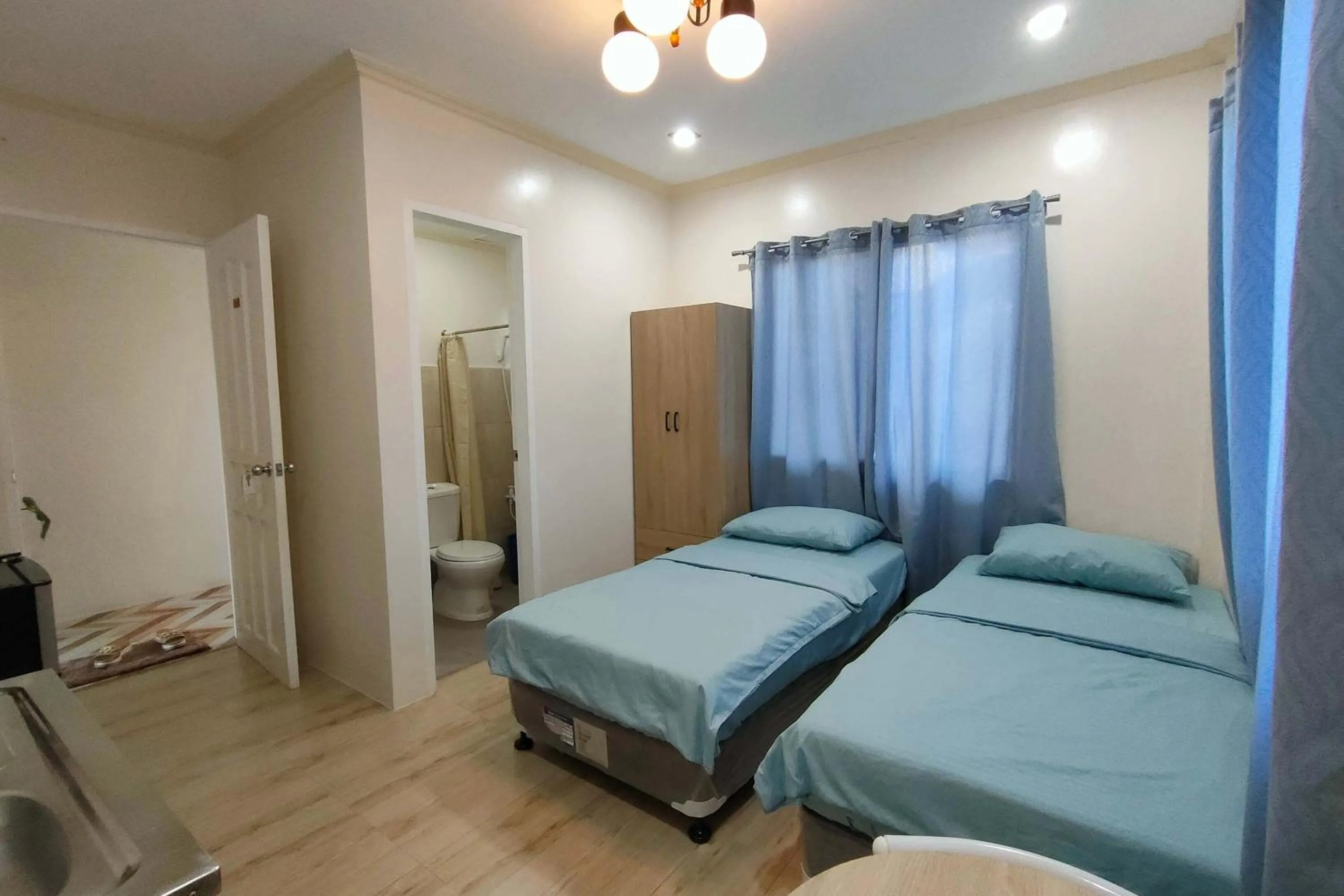 Bedroom, Bed in Intoy's Place Panglao near Beach