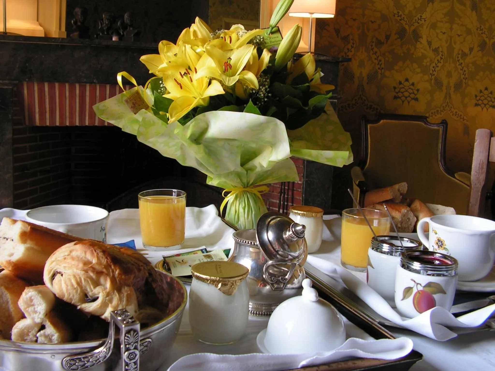 Food and drinks in Chambres d'hôtes au Château de Gizeux