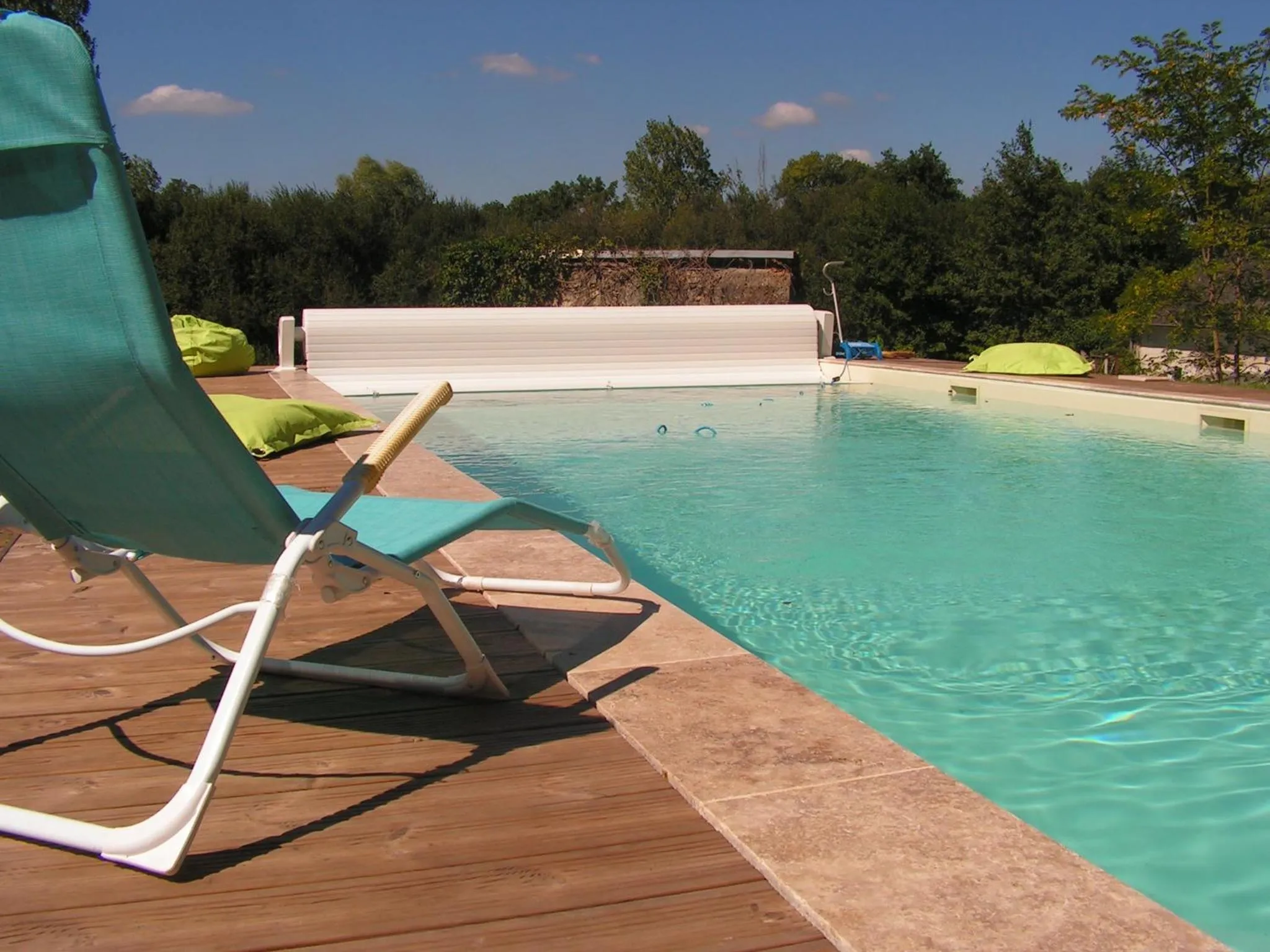 Swimming pool in Chambres d'hôtes au Château de Gizeux