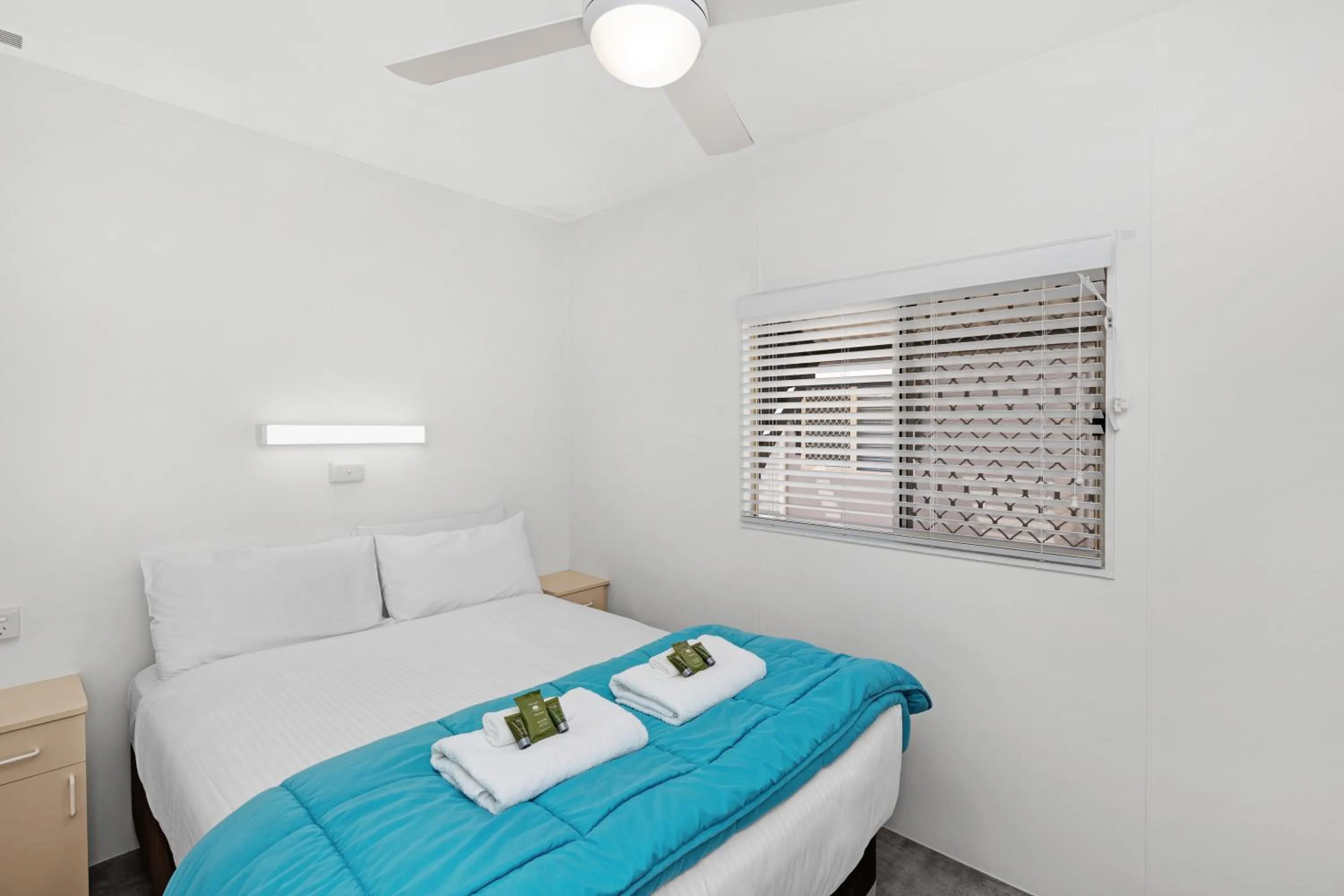 Bedroom, Bed in Moana Beach Tourist Park