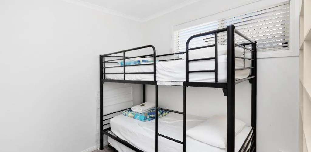 Bed in Moana Beach Tourist Park