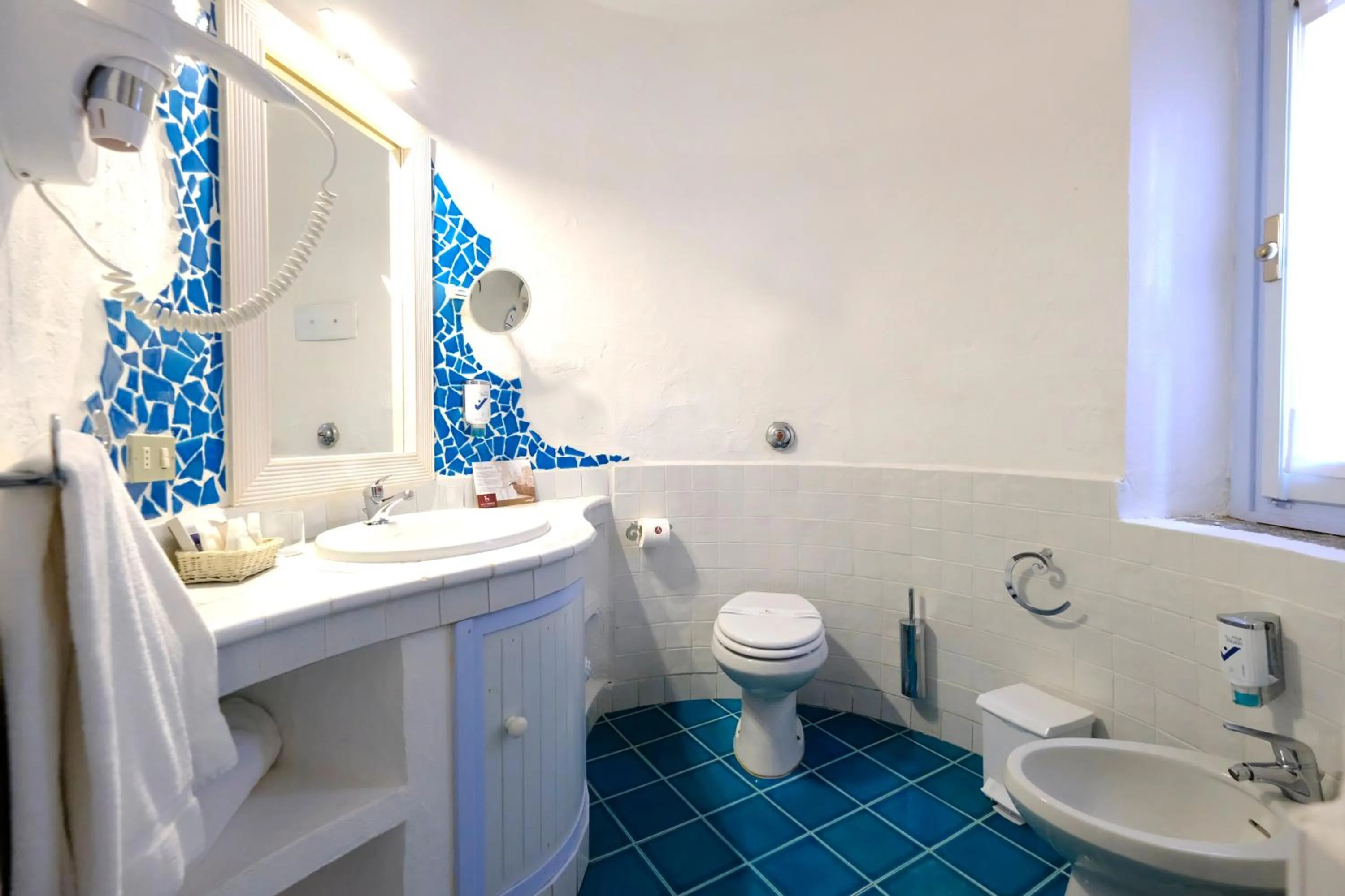 Bathroom in Hotel Resort & Spa Baia Caddinas