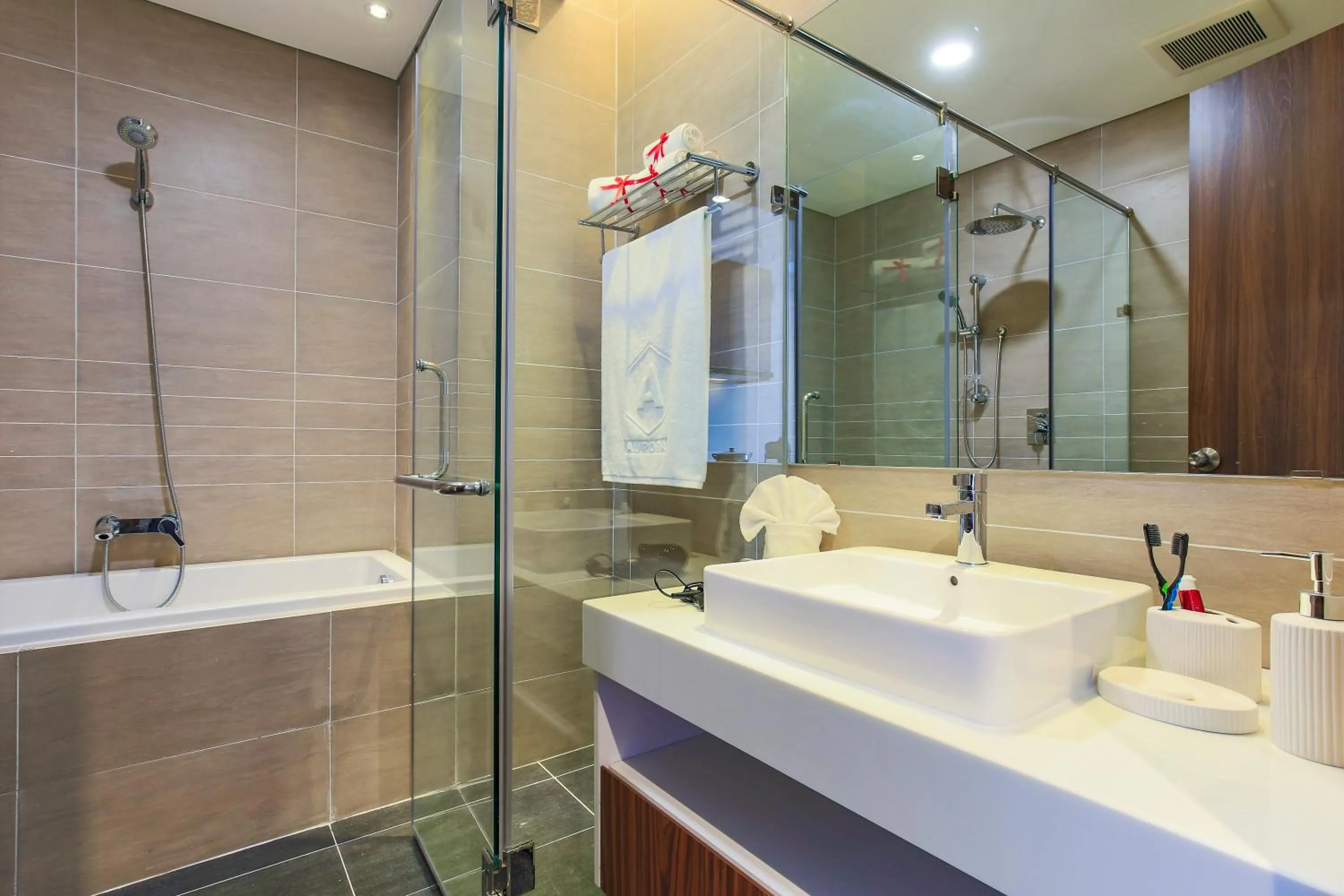 Shower in Aurora Serviced Apartments