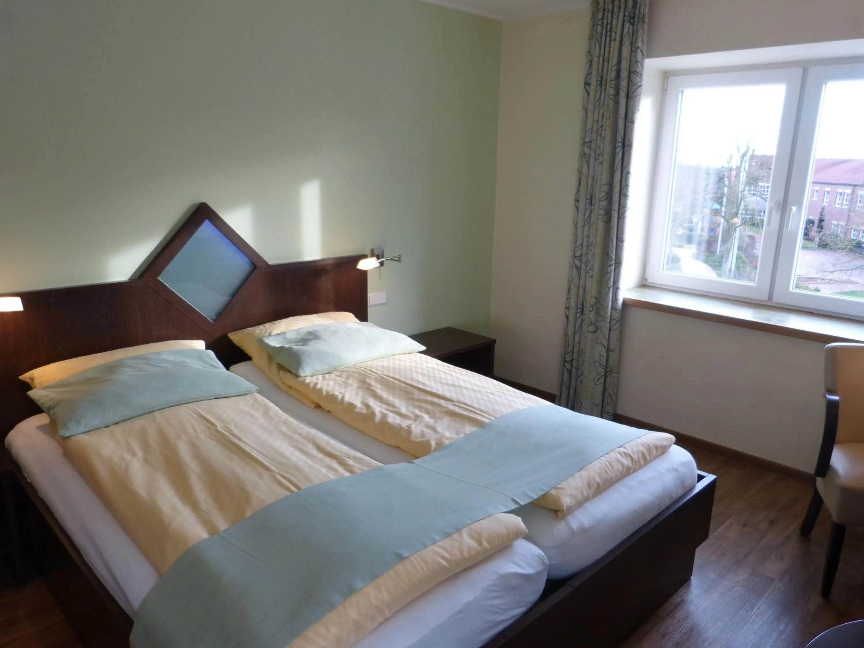 Photo of the whole room, Bed in Hotel Evering