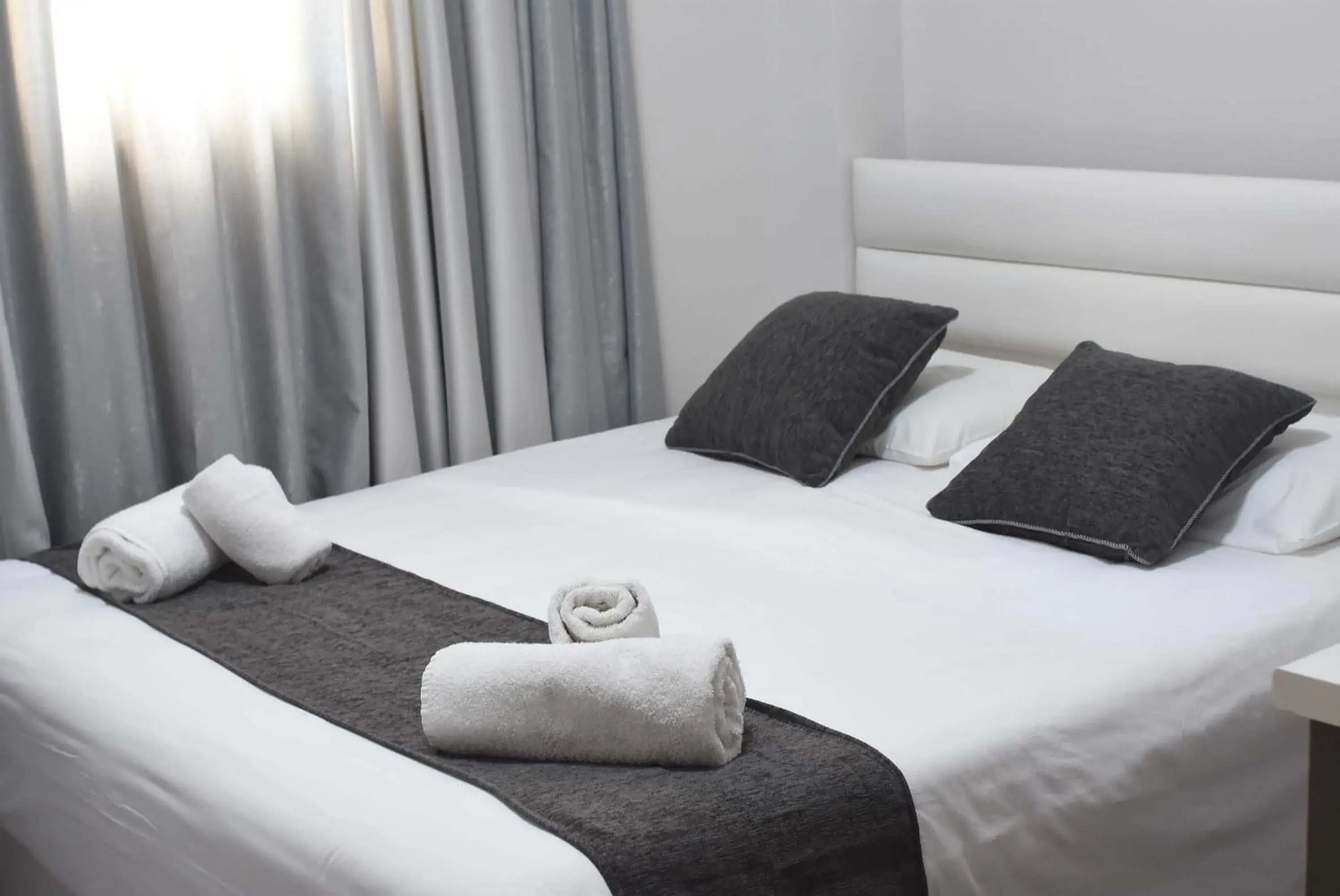 Small Single Room in Rimon Cyprus Israeli Kosher Rooms Small Single Room in Rimon Cyprus Israeli Kosher Rooms