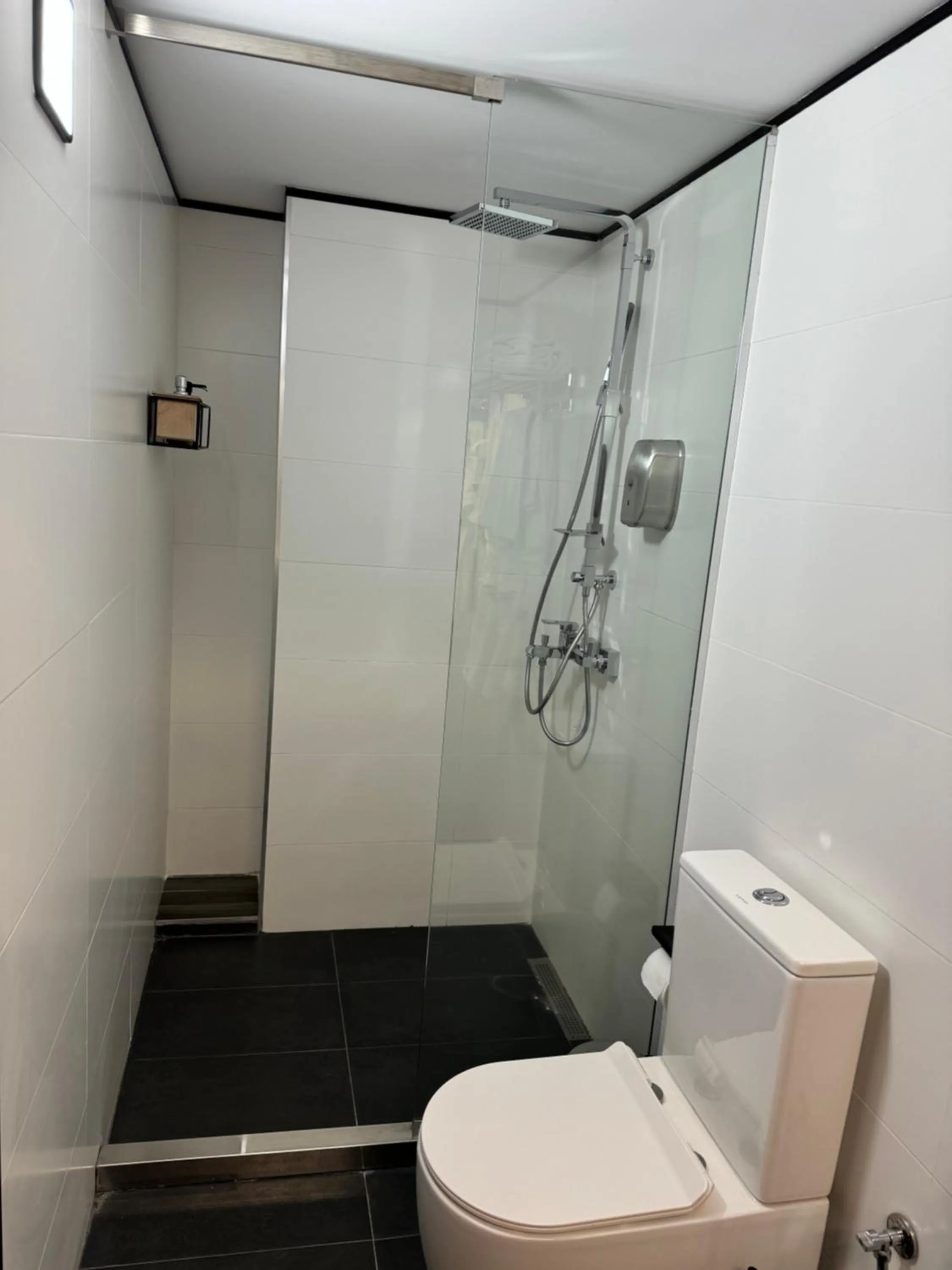 Shower in The Phoenix Boutique Hotel