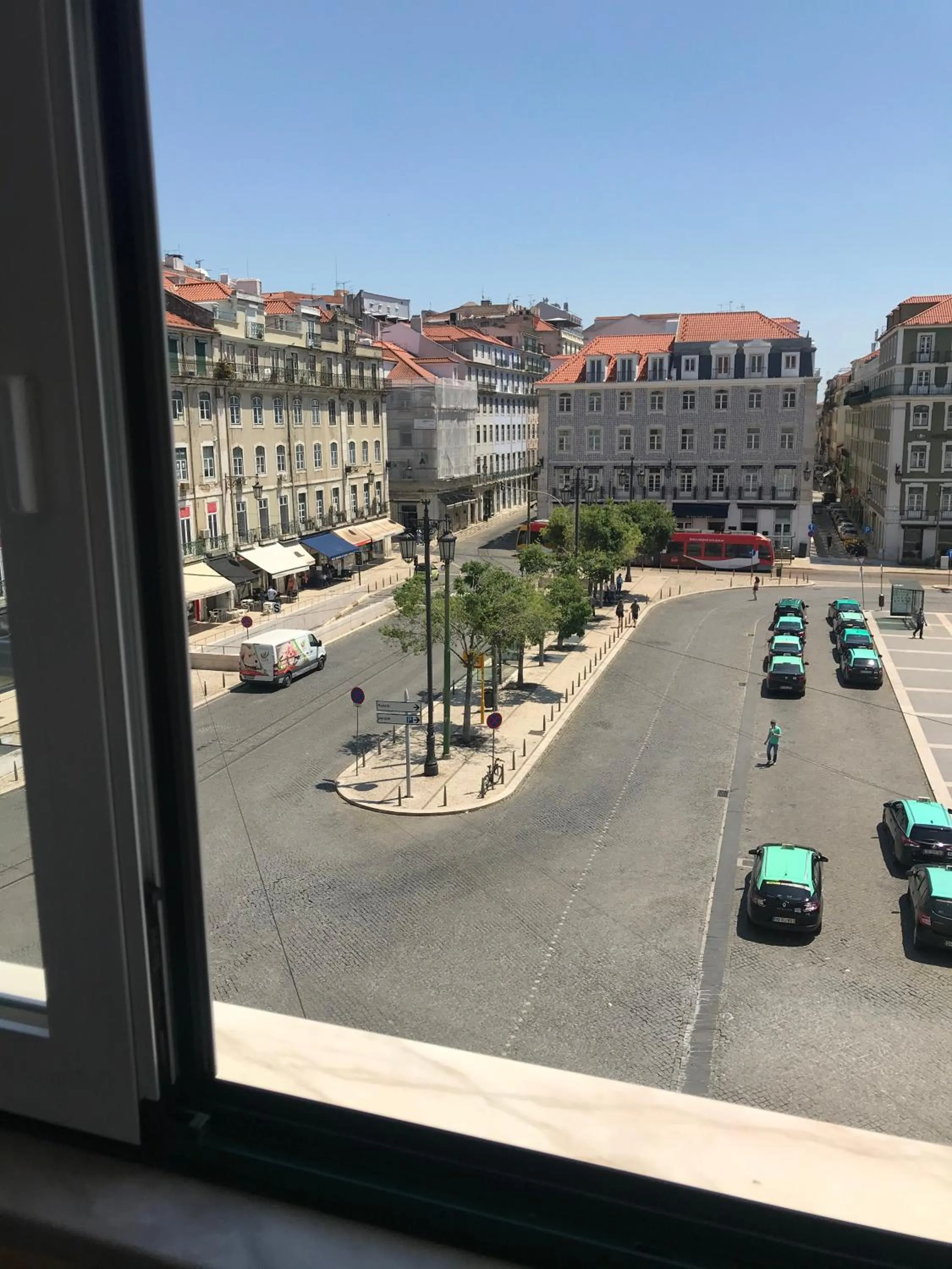 City view in Pensao Praca Da Figueira