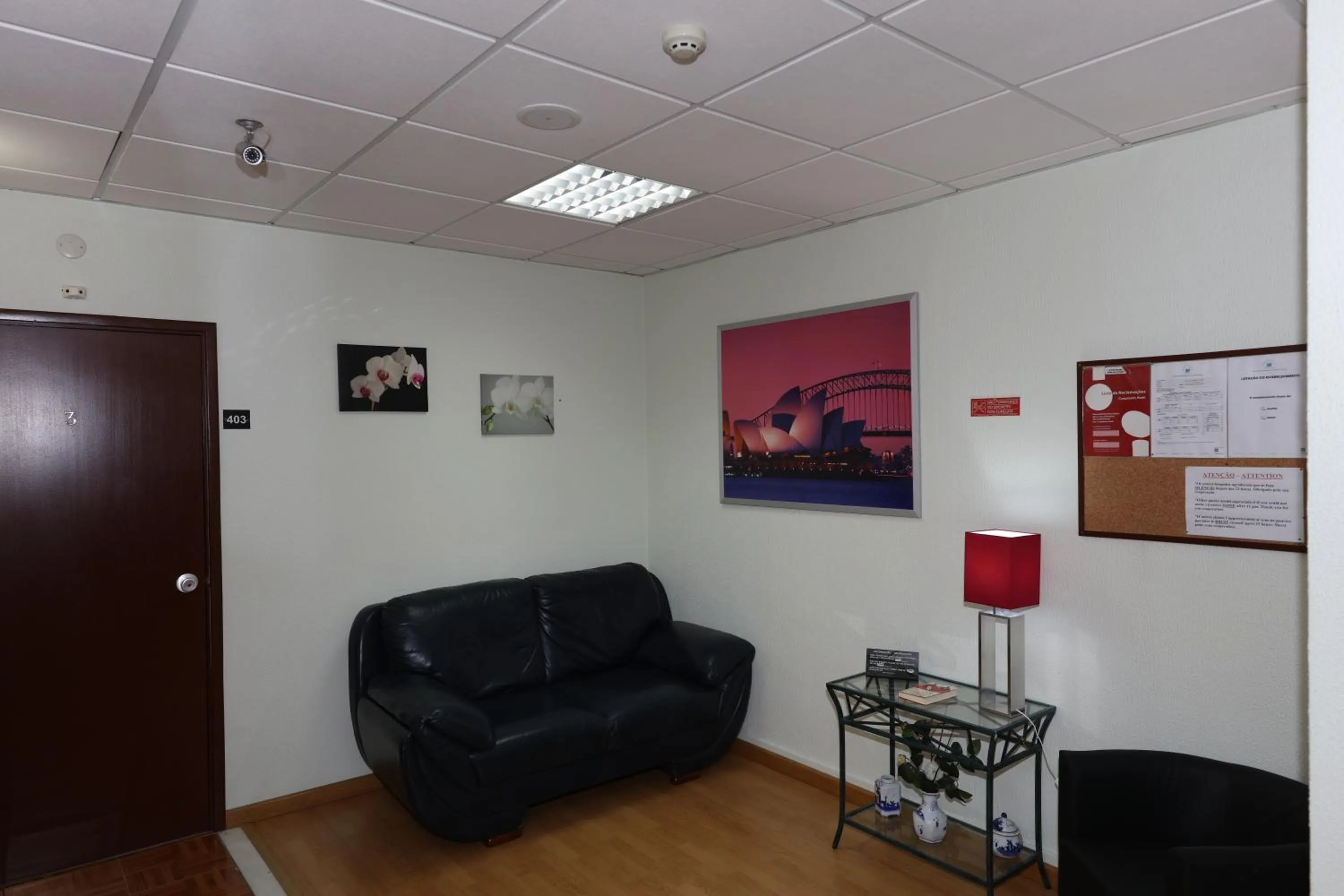 Living room in Pensao Praca Da Figueira