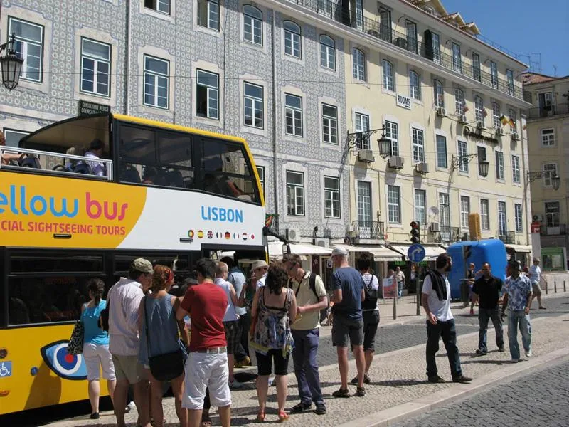 Entertainment in Pensao Praca Da Figueira