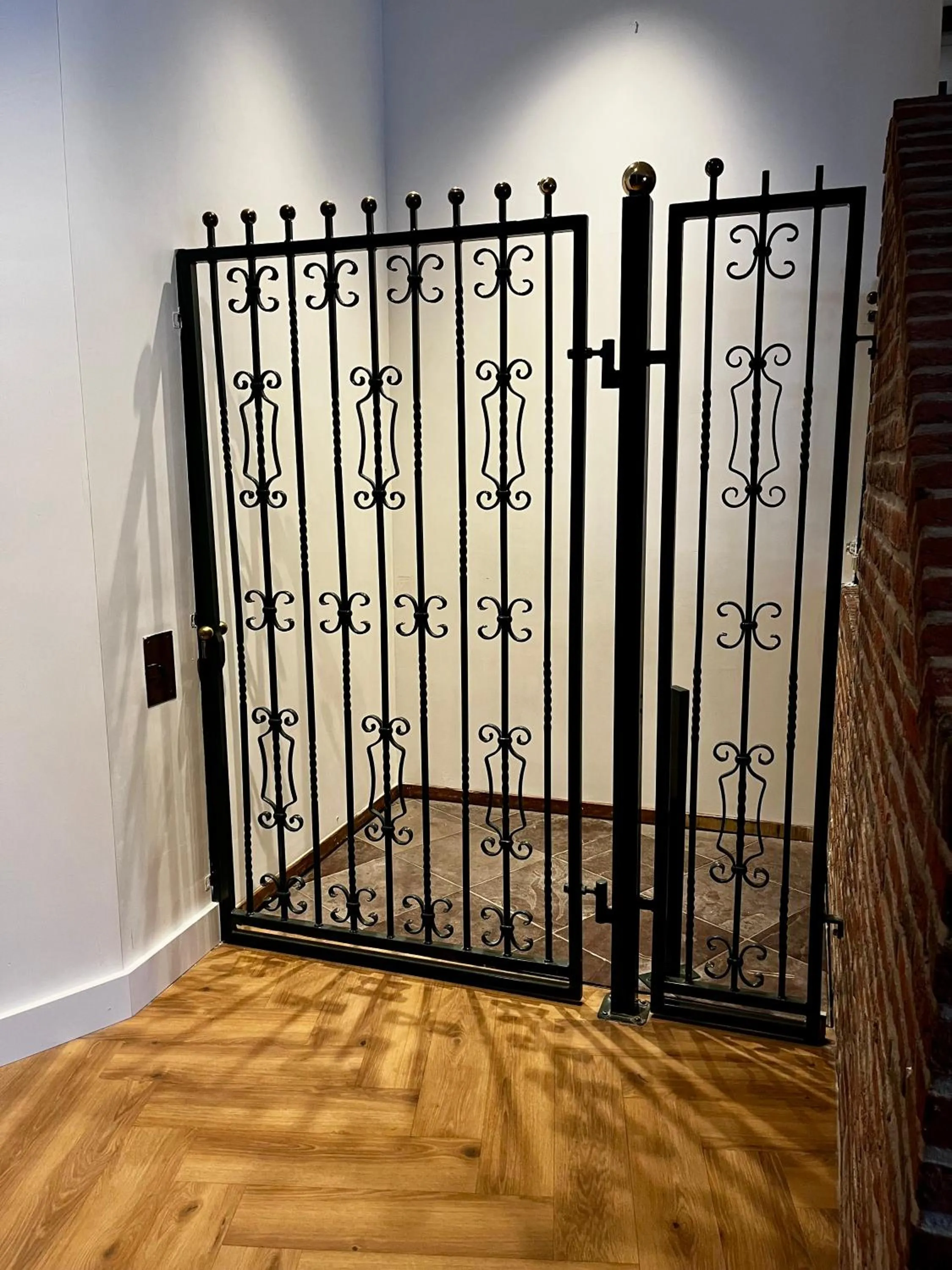 elevator in Hotel De Roode Leeuw Terborg