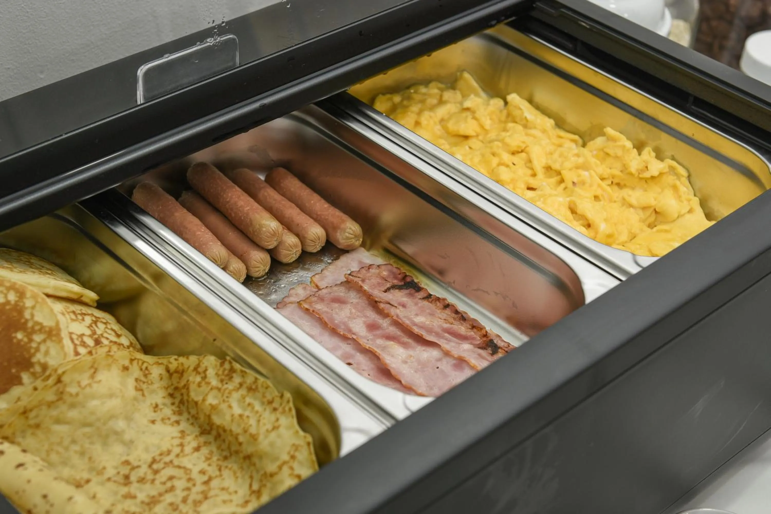 Food and drinks in Dom Joao Hotel