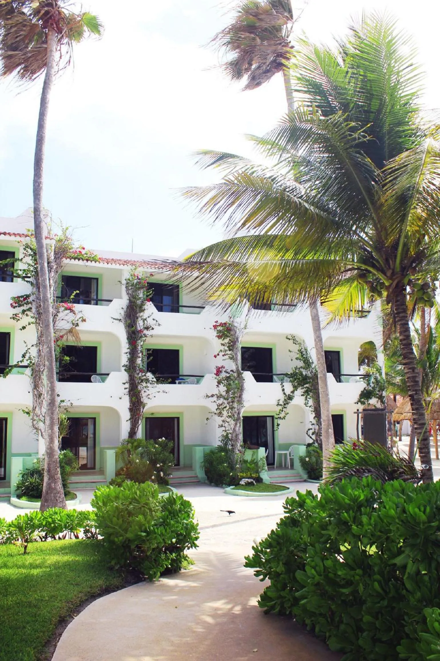 Property building in Hotel Club Akumal Caribe