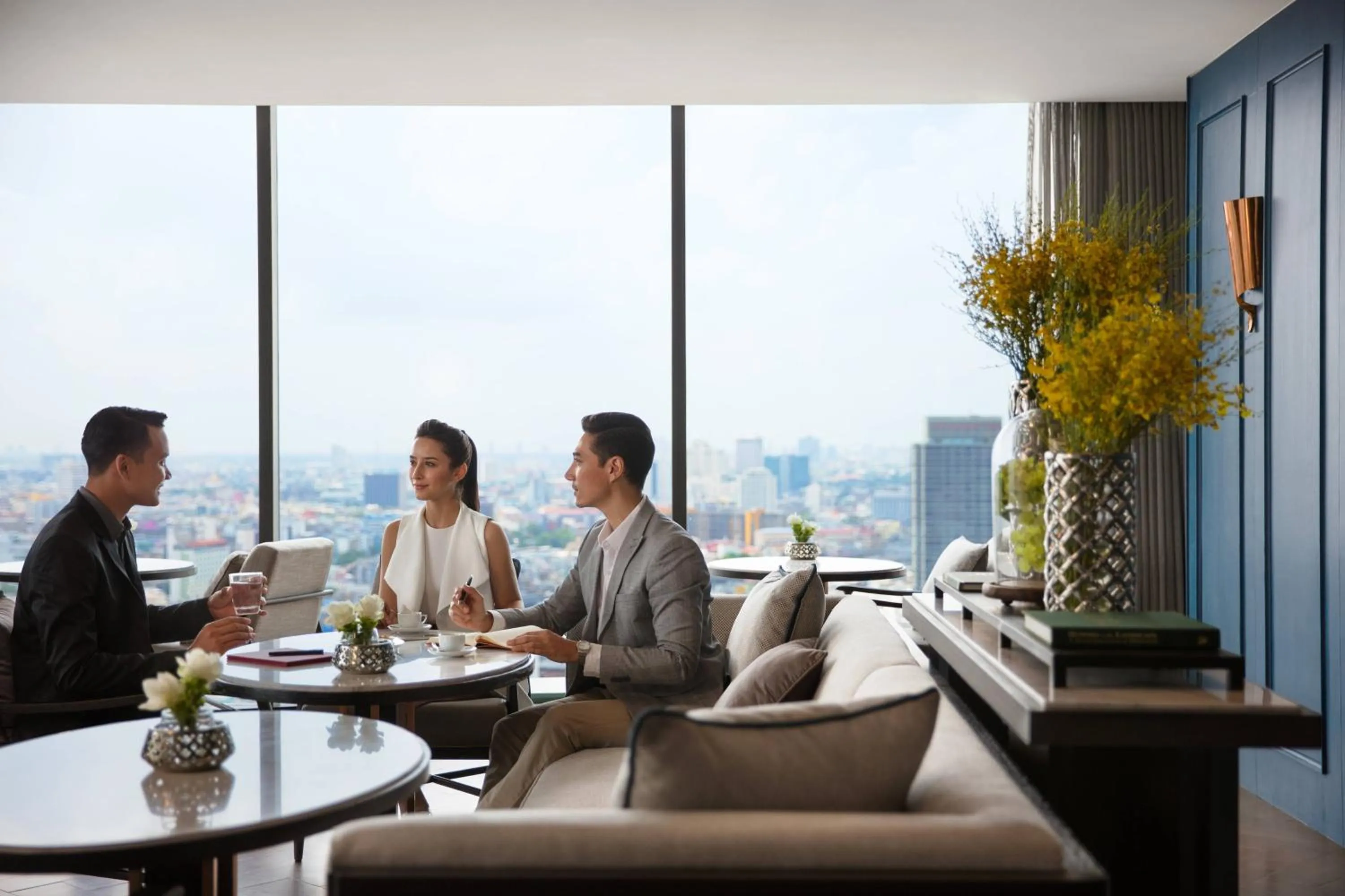 Lounge or bar in Bangkok Marriott Hotel The Surawongse