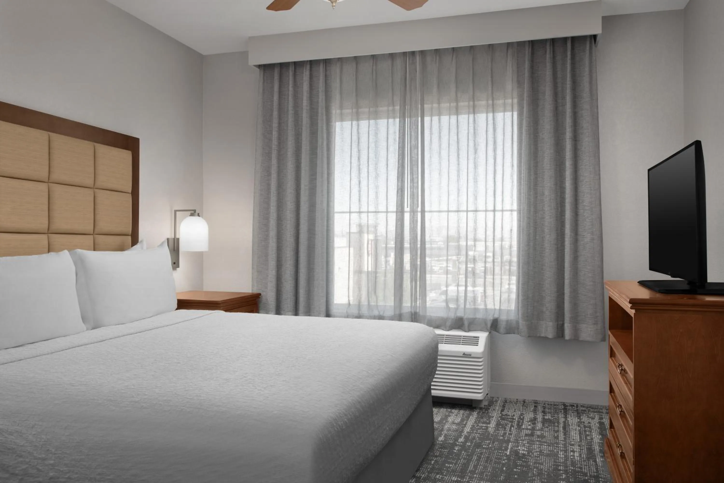 Bedroom, Bed in Homewood Suites by Hilton Yuma