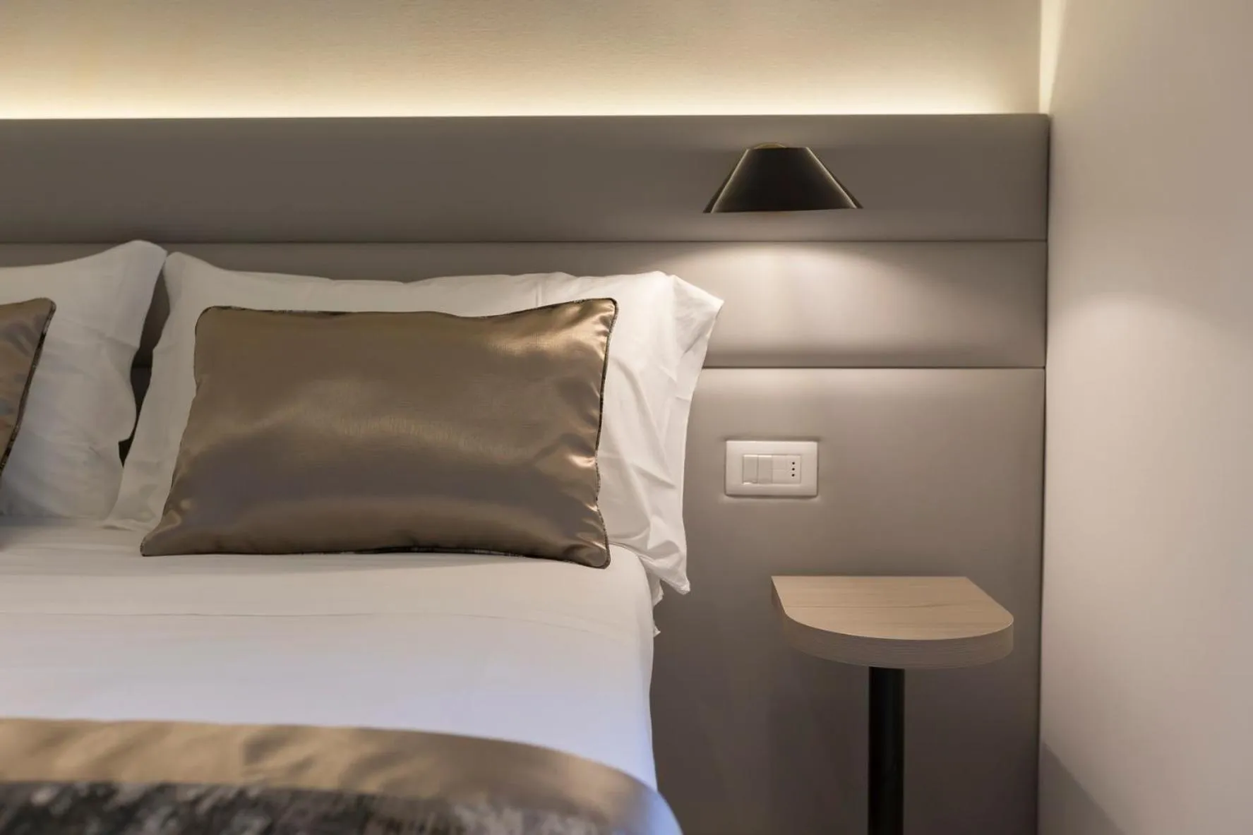 Decorative detail, Bed in Hotel Villa Hermosa