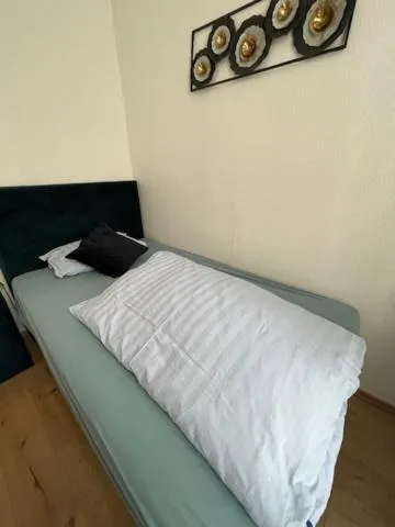 Bed in Hotel Am Roonplatz