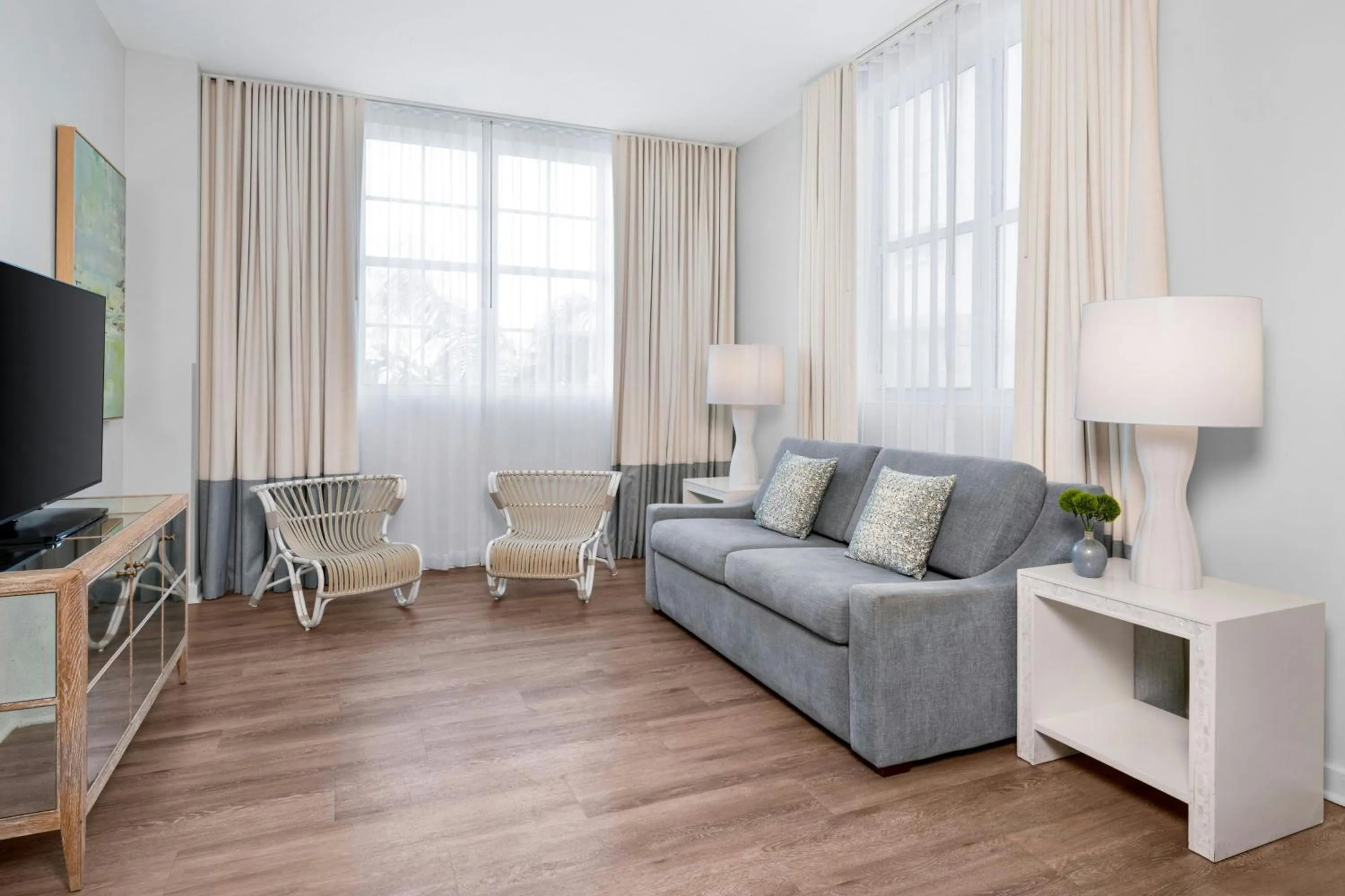 Living room in Marriott Vacation Club, South Beach