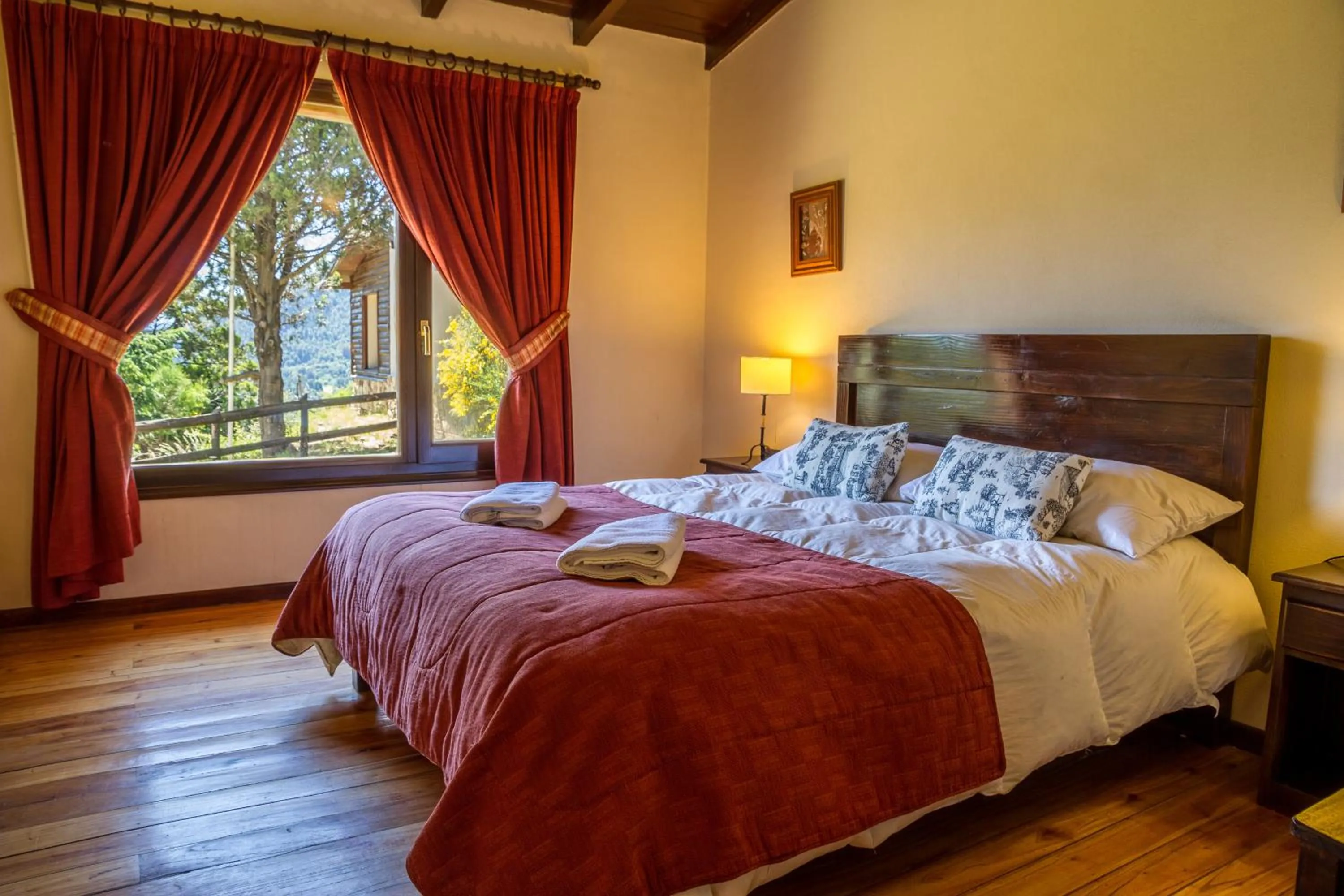 Photo of the whole room, Bed in Estancia Del Carmen Mountain Resort