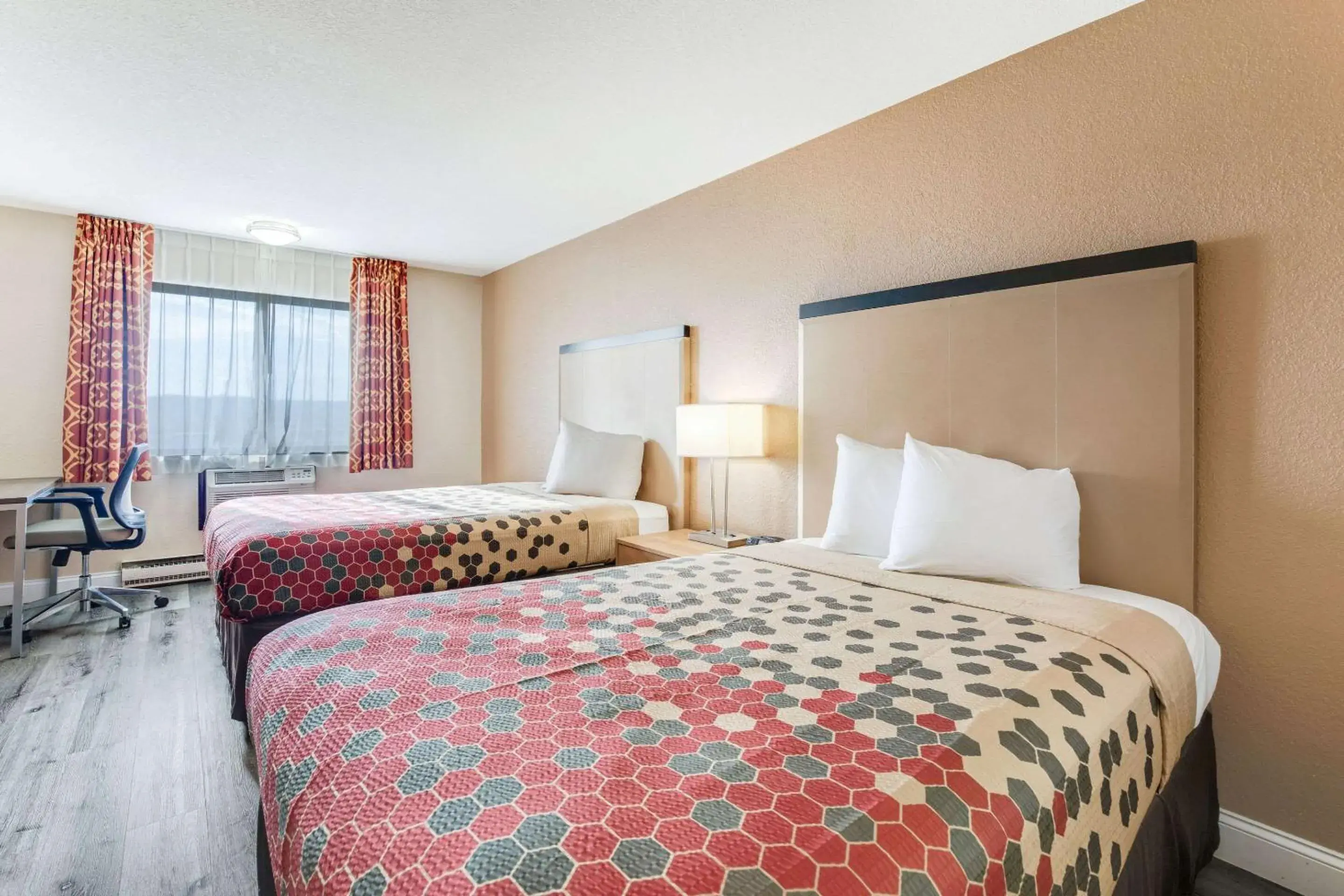 Double Room with Two Double Beds - Non-Smoking in Econo Lodge Madison East Double Room with Two Double Beds - Non-Smoking in Econo Lodge Madison East