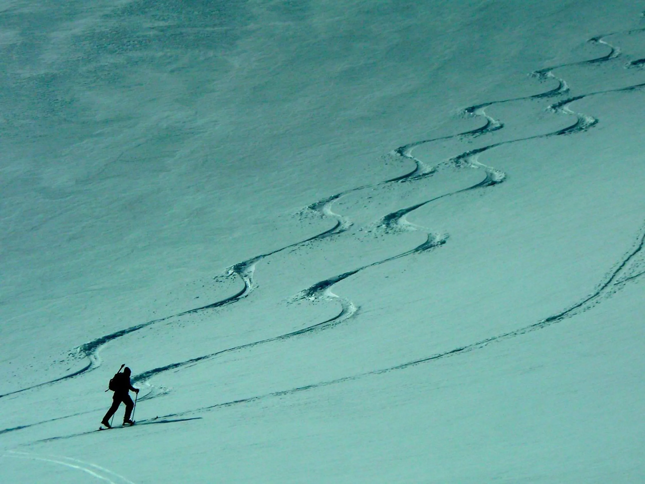 Skiing in Tyrolean Lodge