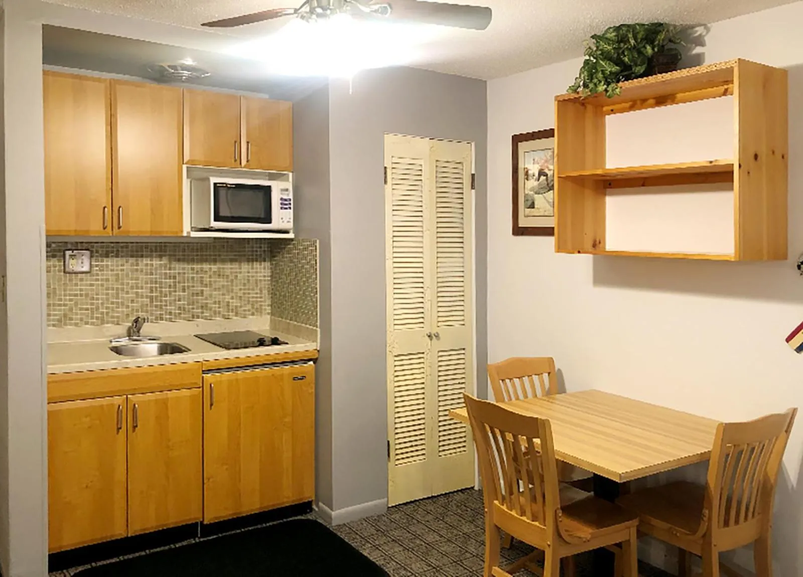 Kitchen or kitchenette in Tyrolean Lodge
