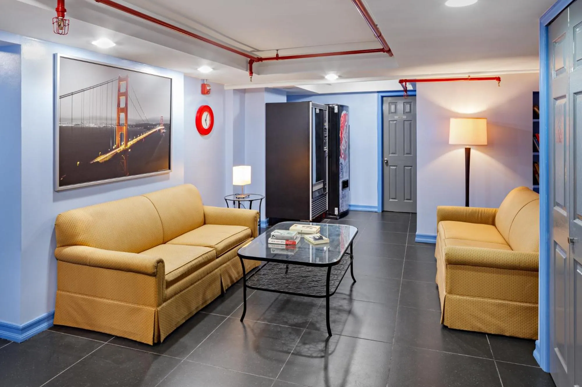 Communal lounge/ TV room in Central Park West Hostel