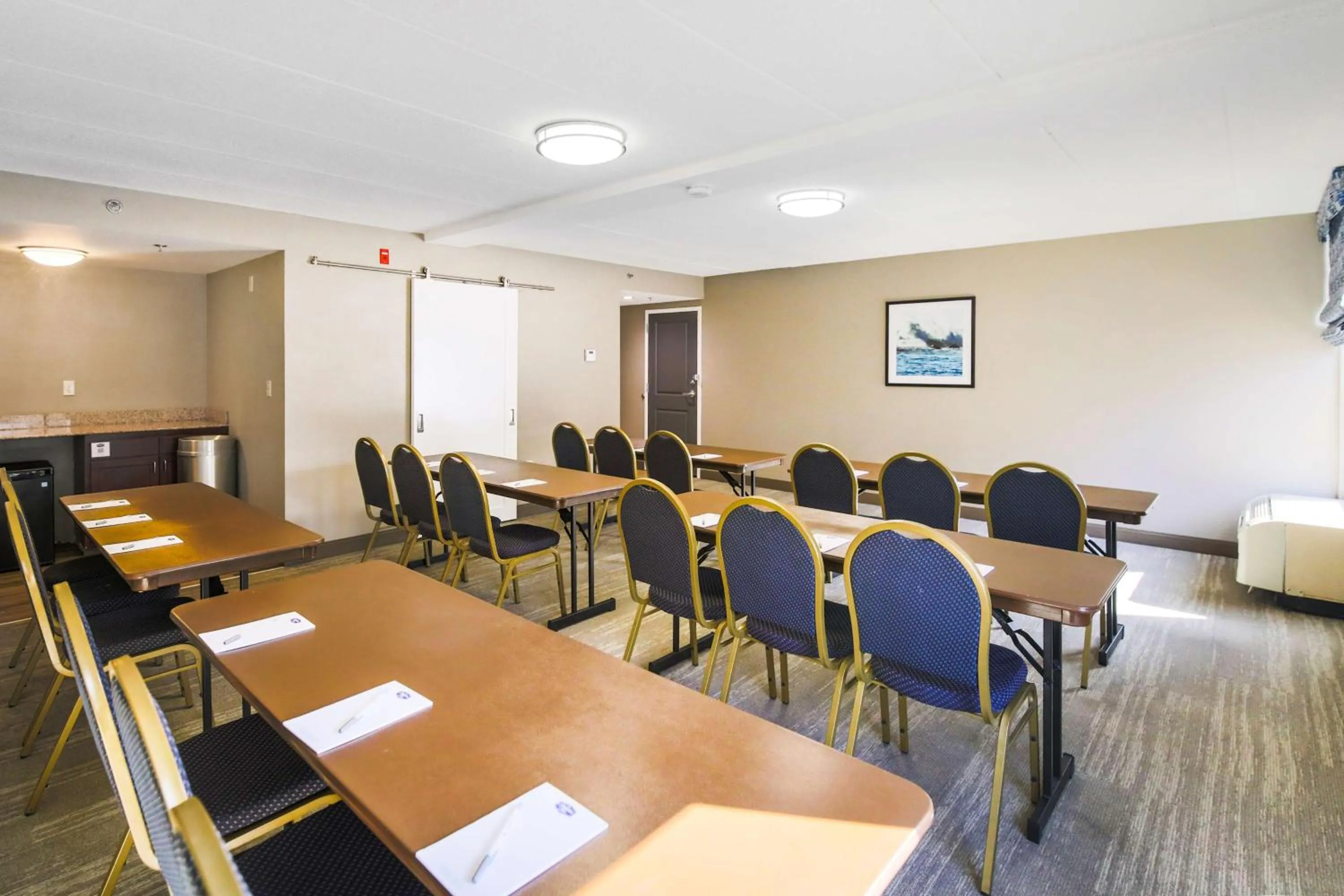 Meeting/conference room in Hampton Inn Fall River/Westport