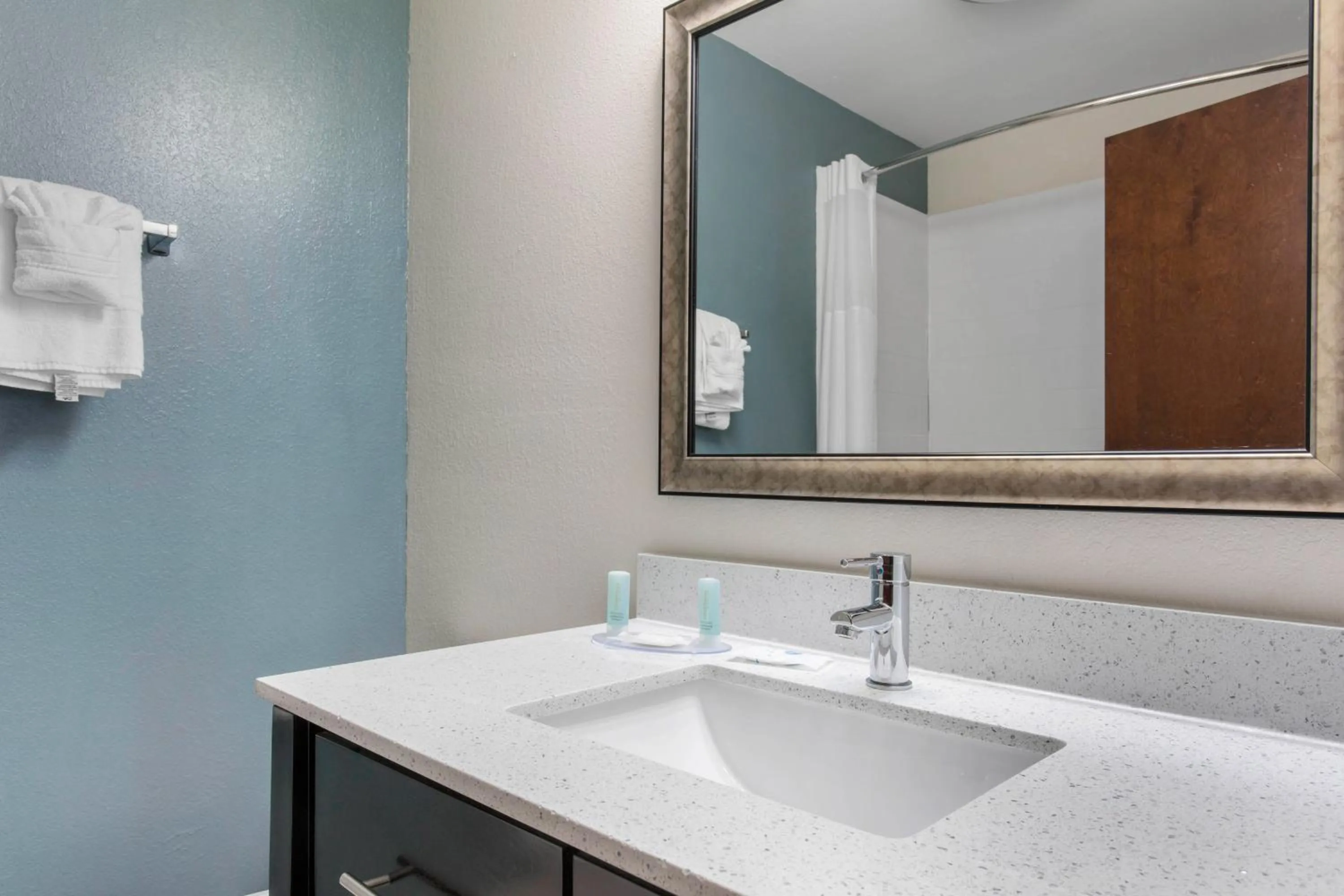 Bathroom in Sleep Inn Big Spring North I-20