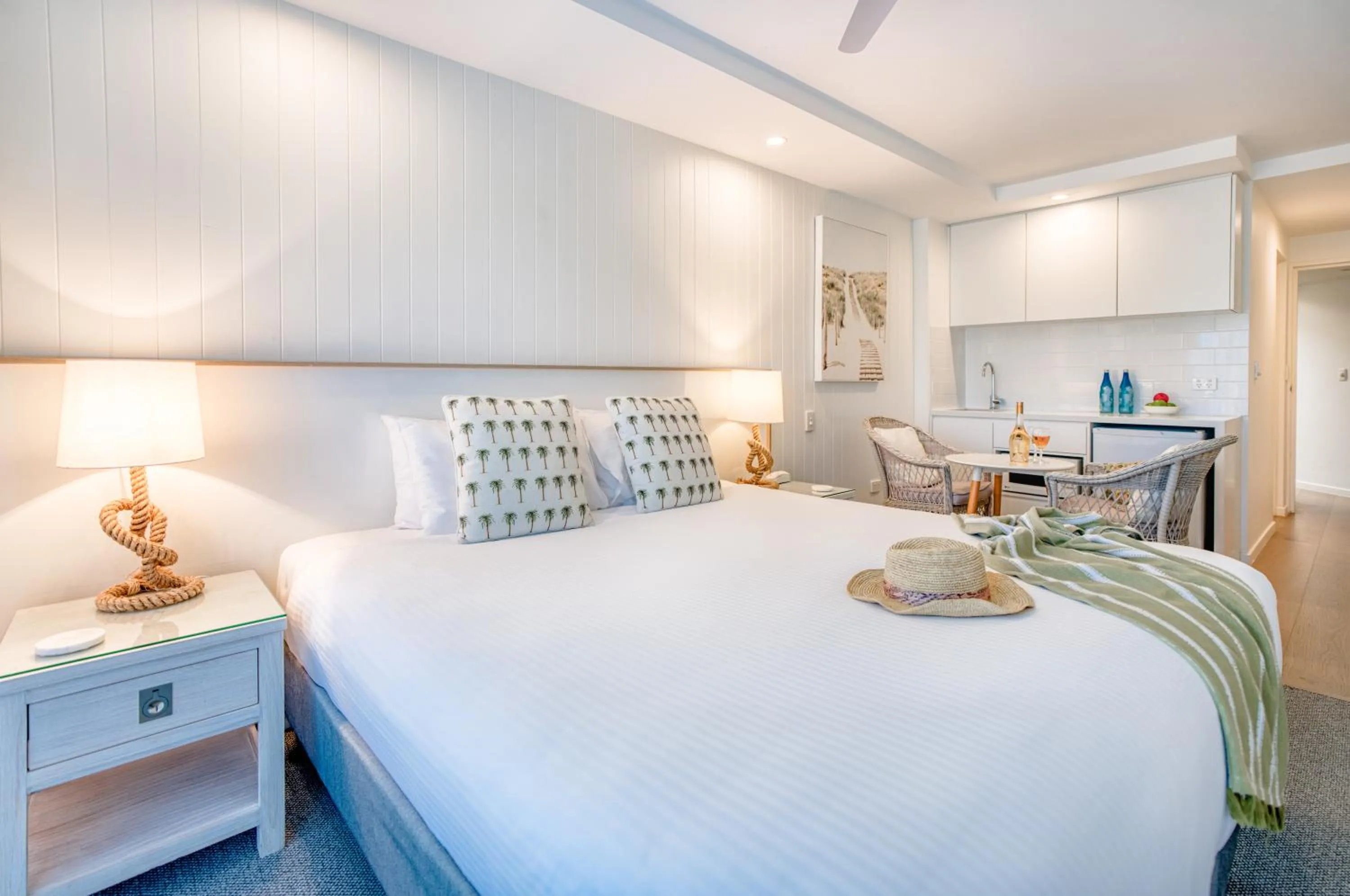 Bedroom, Bed in Hotel Laguna