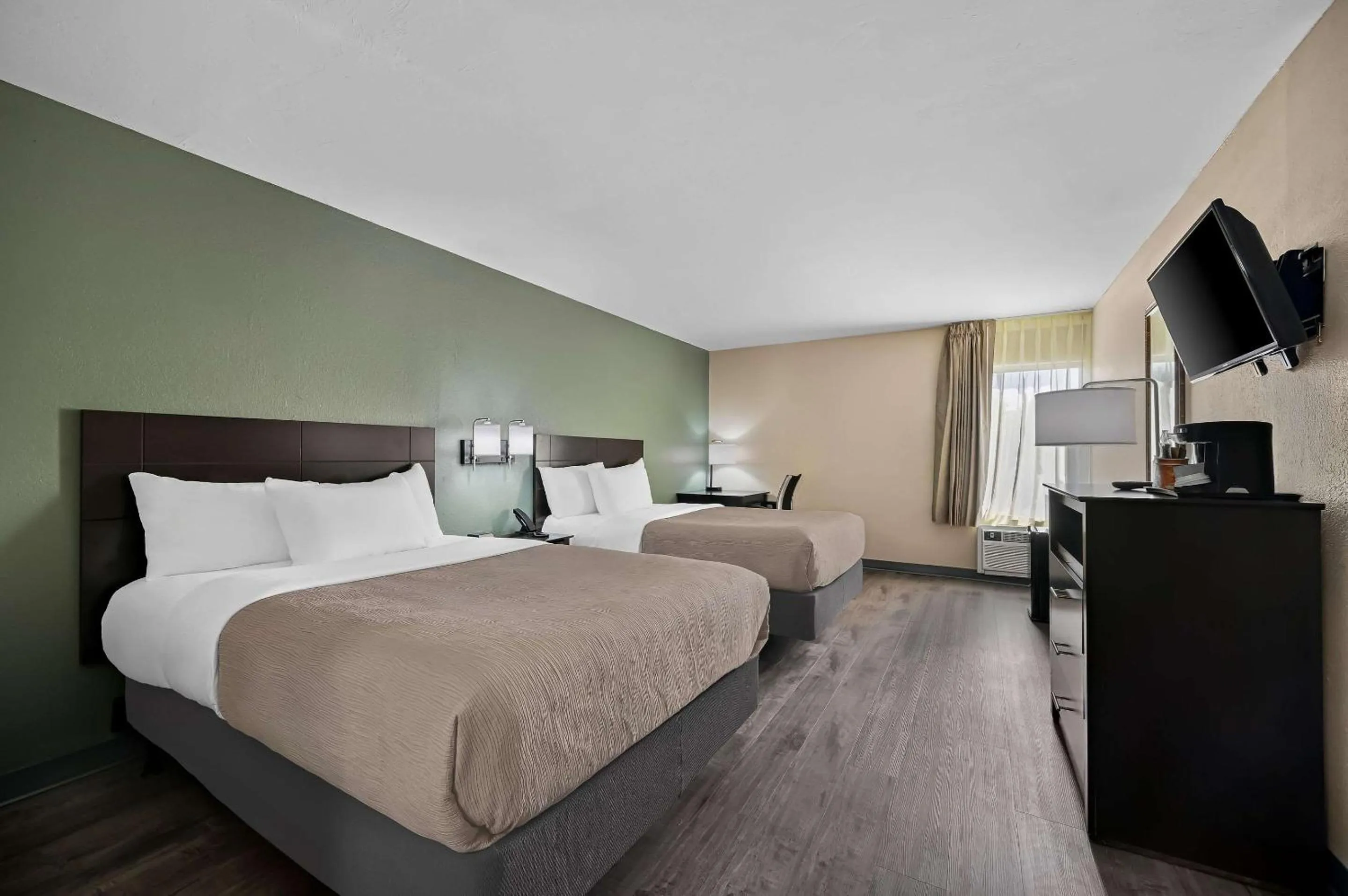 Bedroom, Bed in Quality Inn Fort Myers Cape Coral