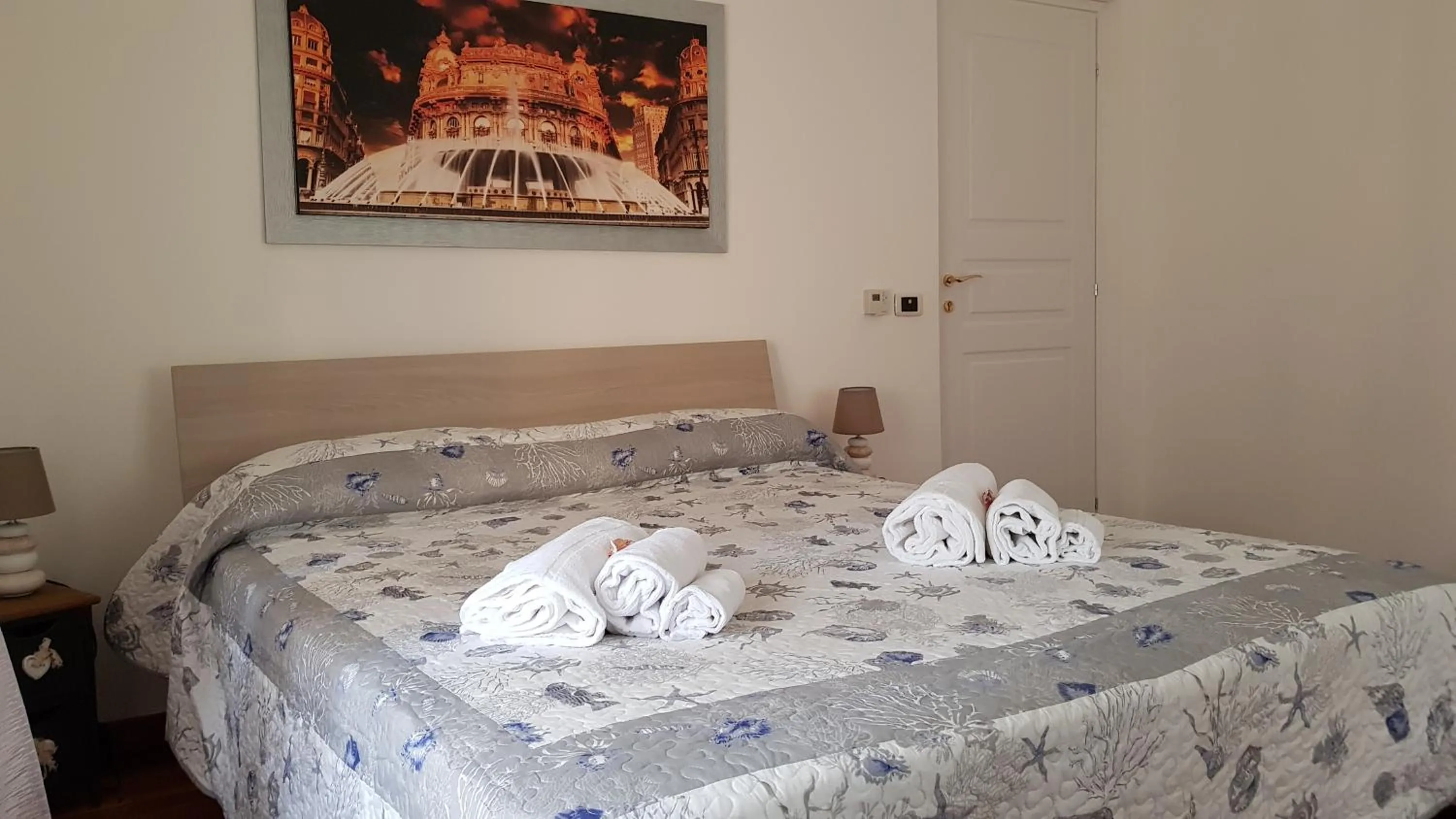 Spring, Bed in Il Giardino dei Limoni Room & Apartments