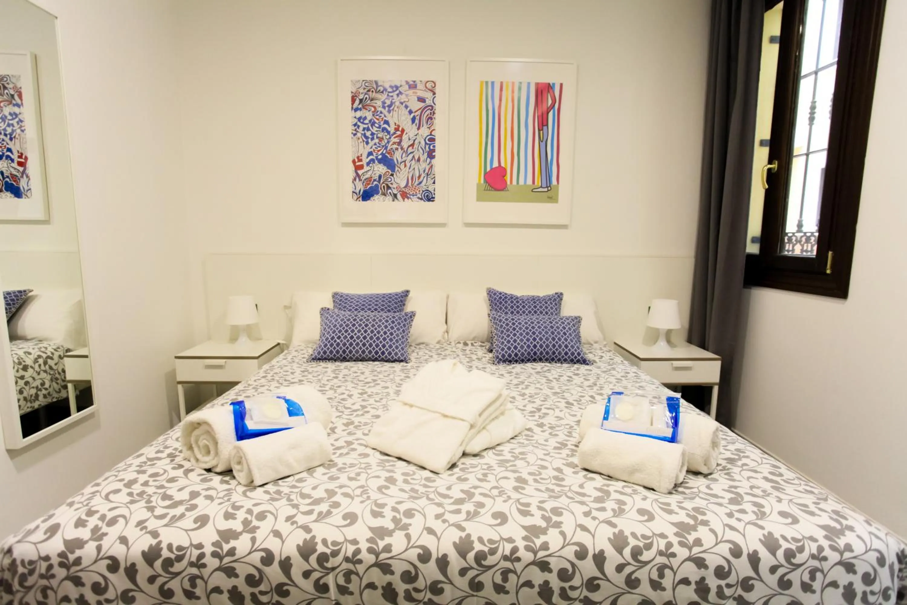 Bed in Carretería Center Apartments
