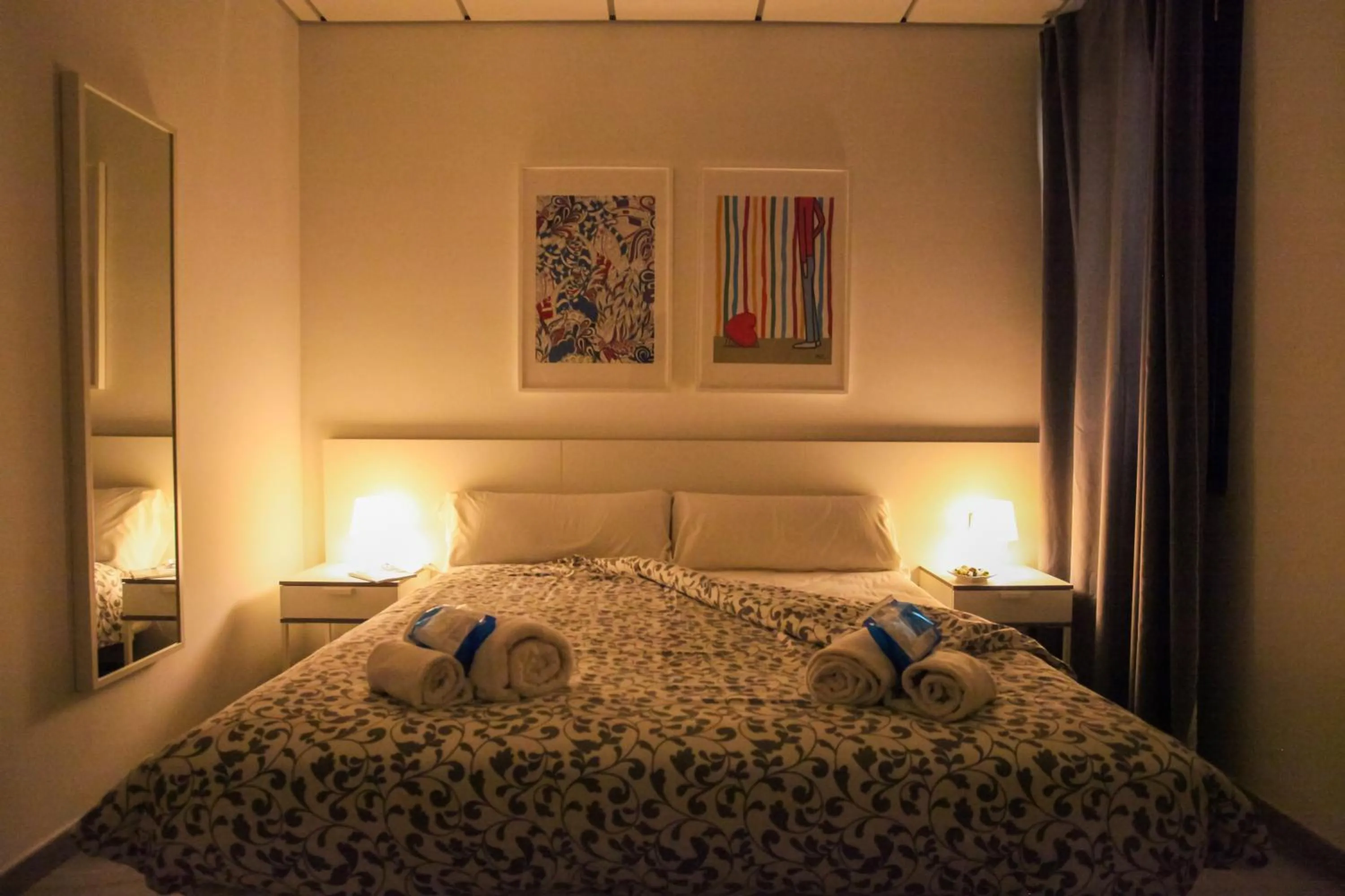 Bed in Carretería Center Apartments