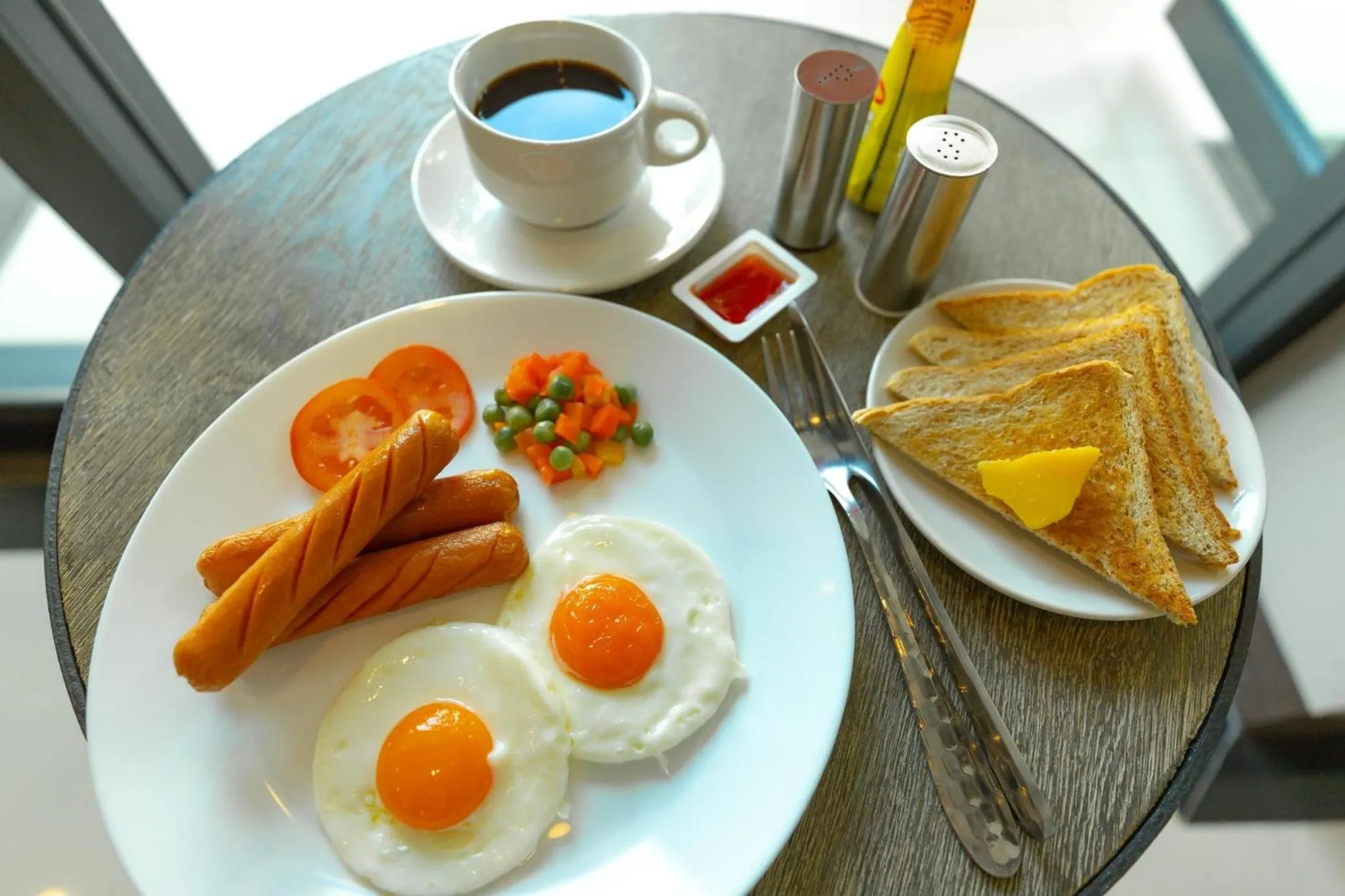 Breakfast in Smart Hotel