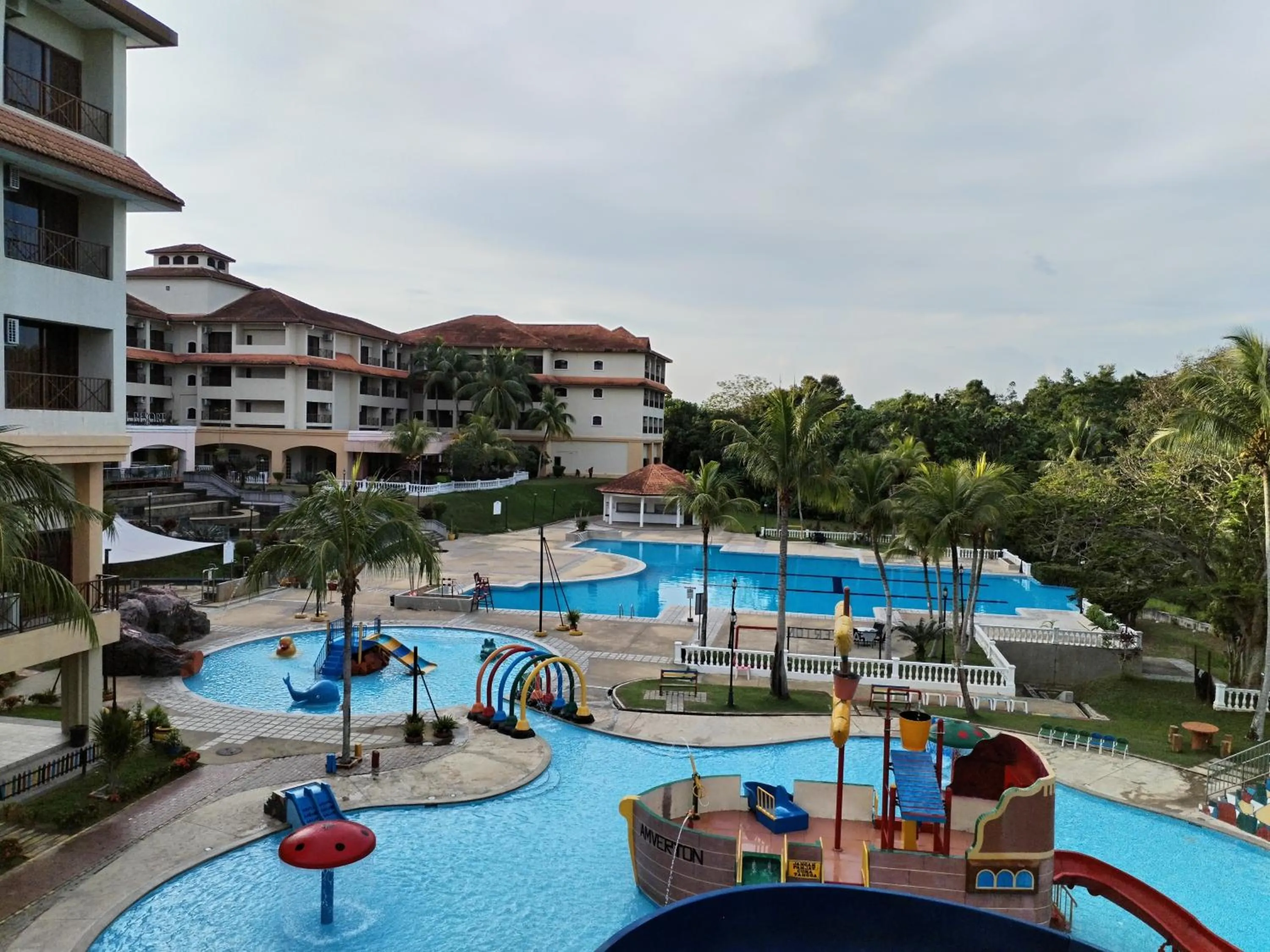 Aqua park in Amverton Heritage Resort