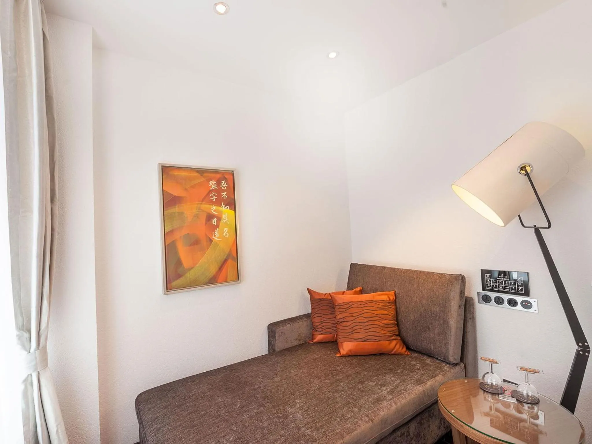 Decorative detail, Bed in arthausHOTEL