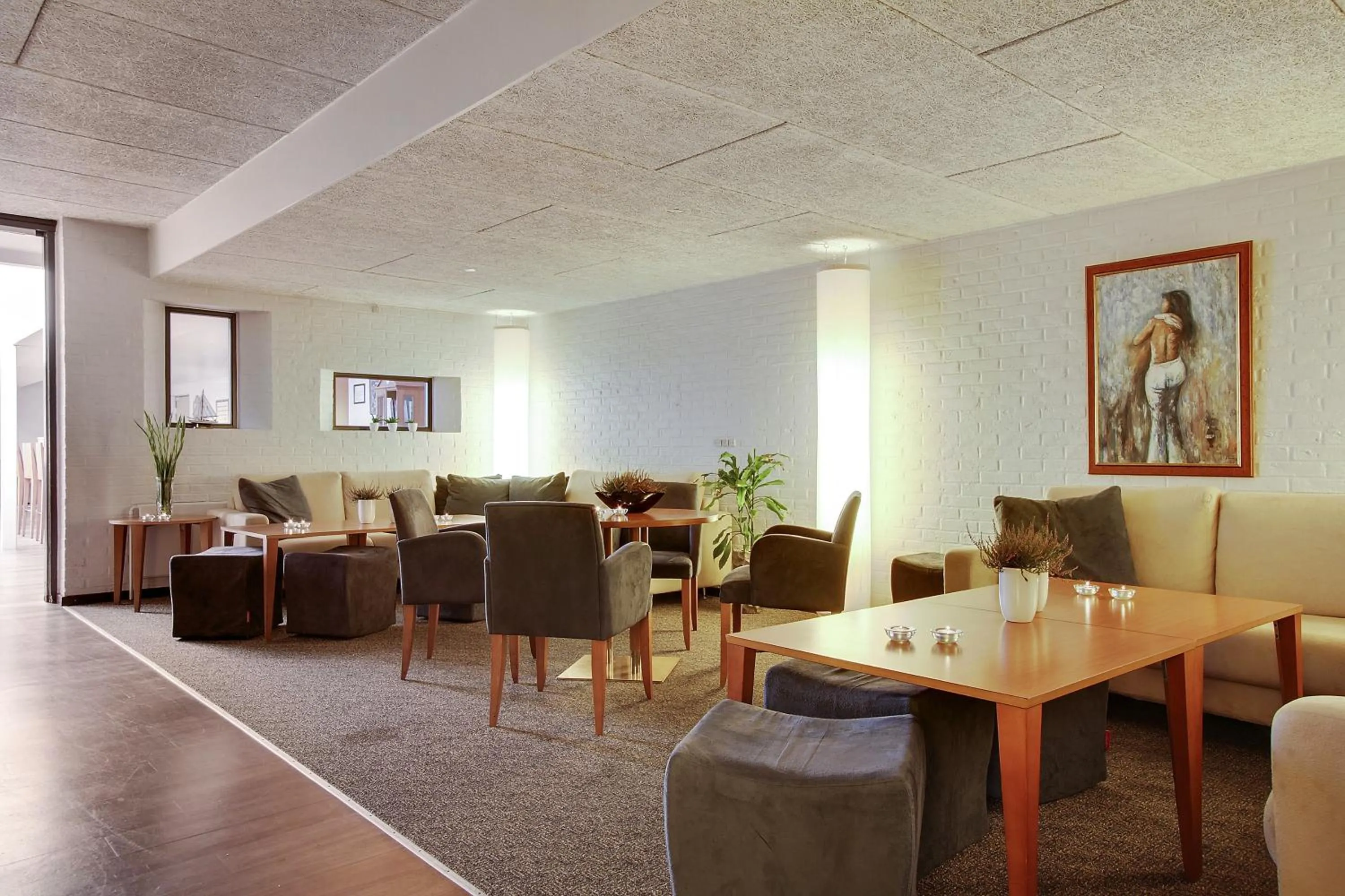 Communal lounge/ TV room in Hotel Pinenhus