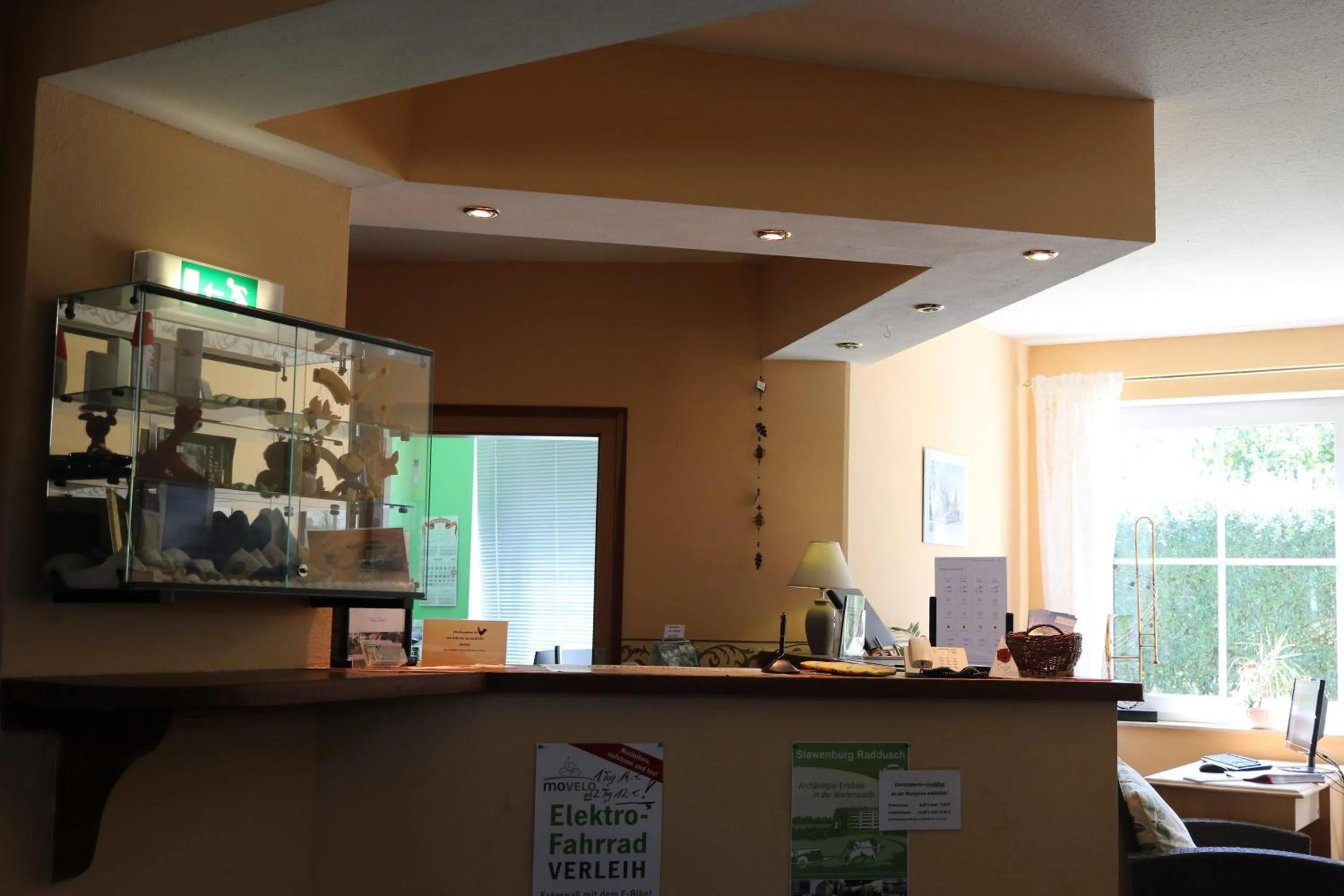 Lobby or reception in Radduscher Hafen