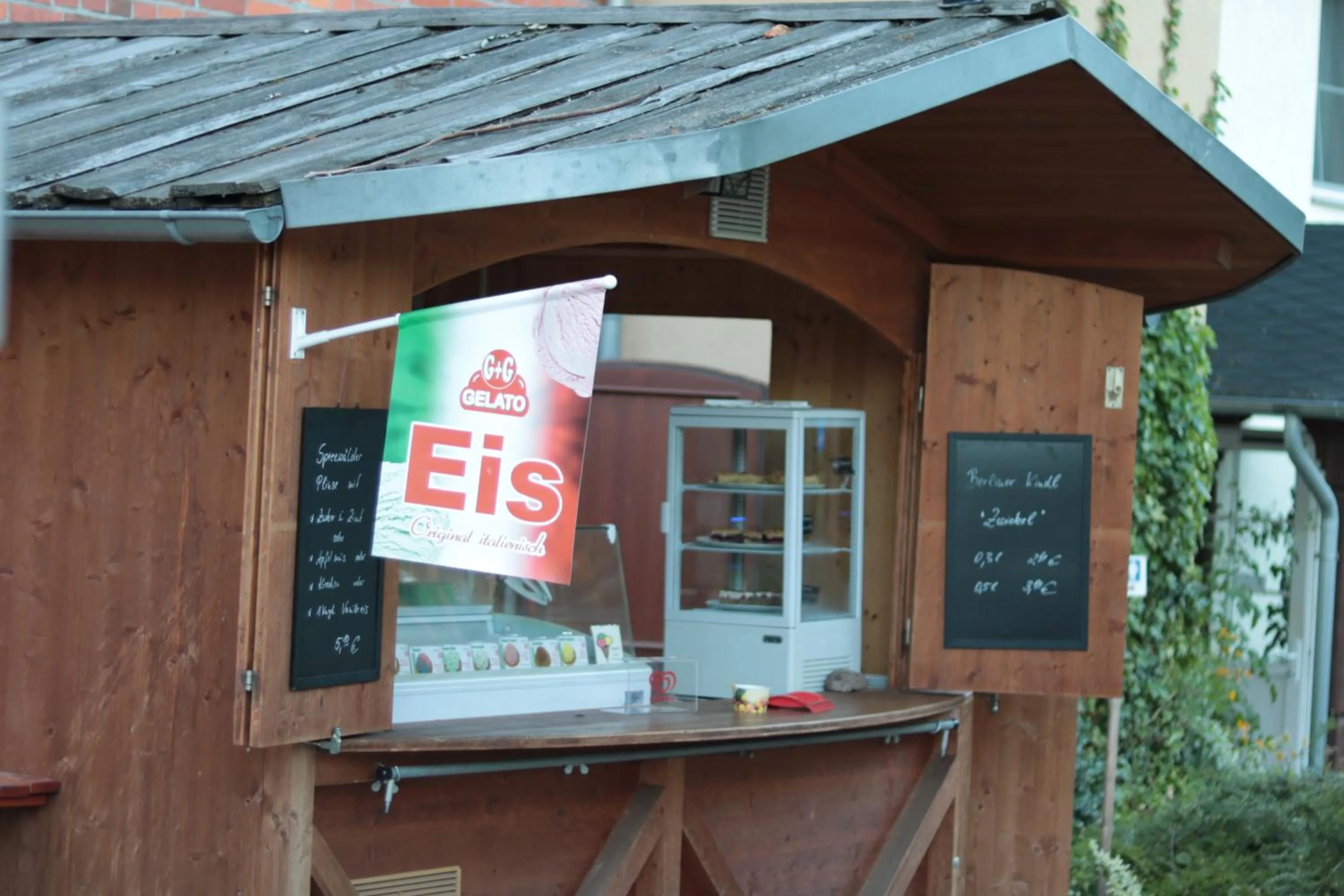 Restaurant/places to eat in Radduscher Hafen