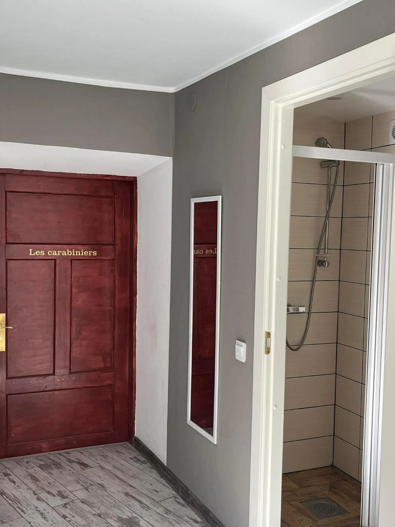 Godart Rooms Guesthouse