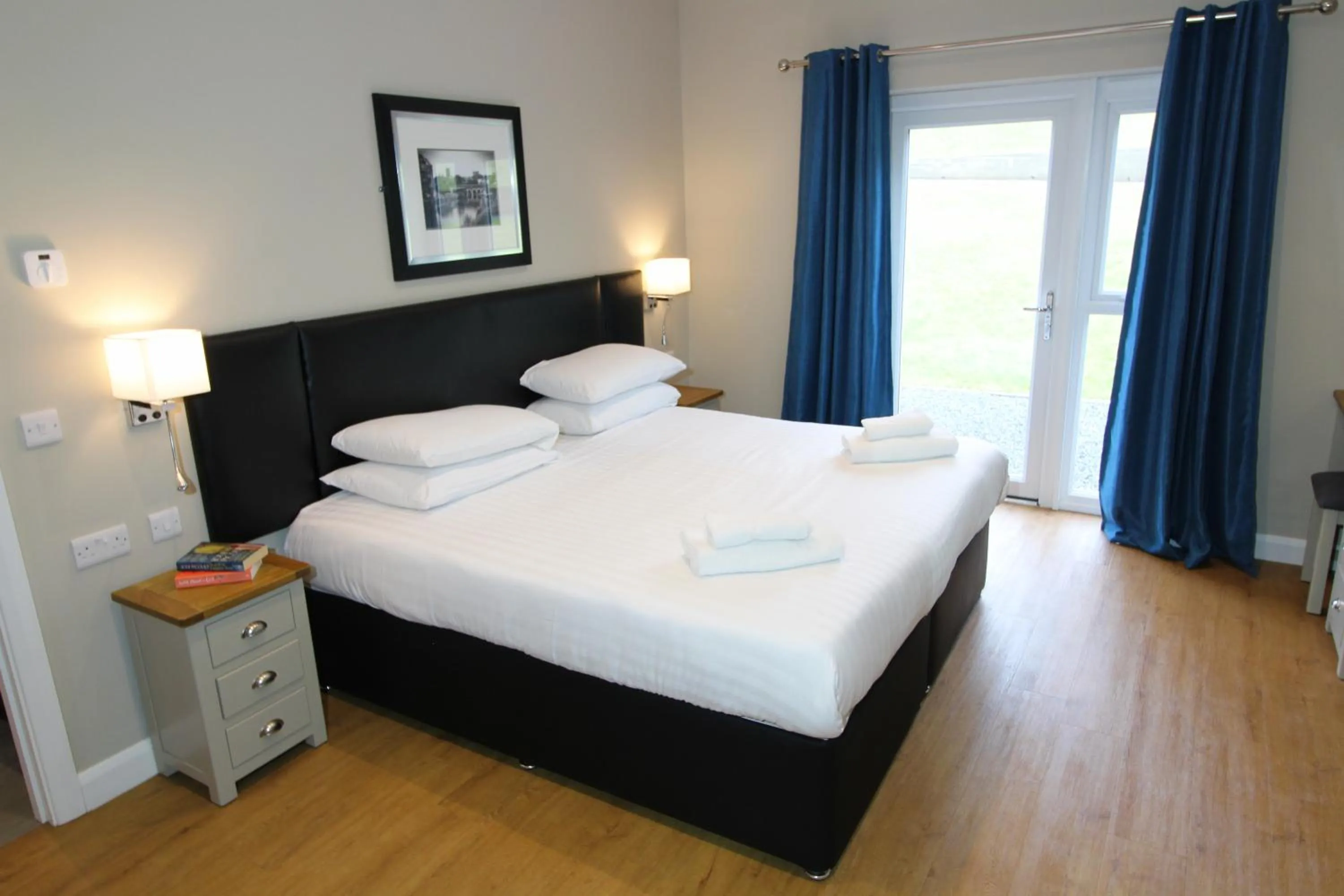 Bed in Plawsworth Hall Serviced Cottages and Apartments