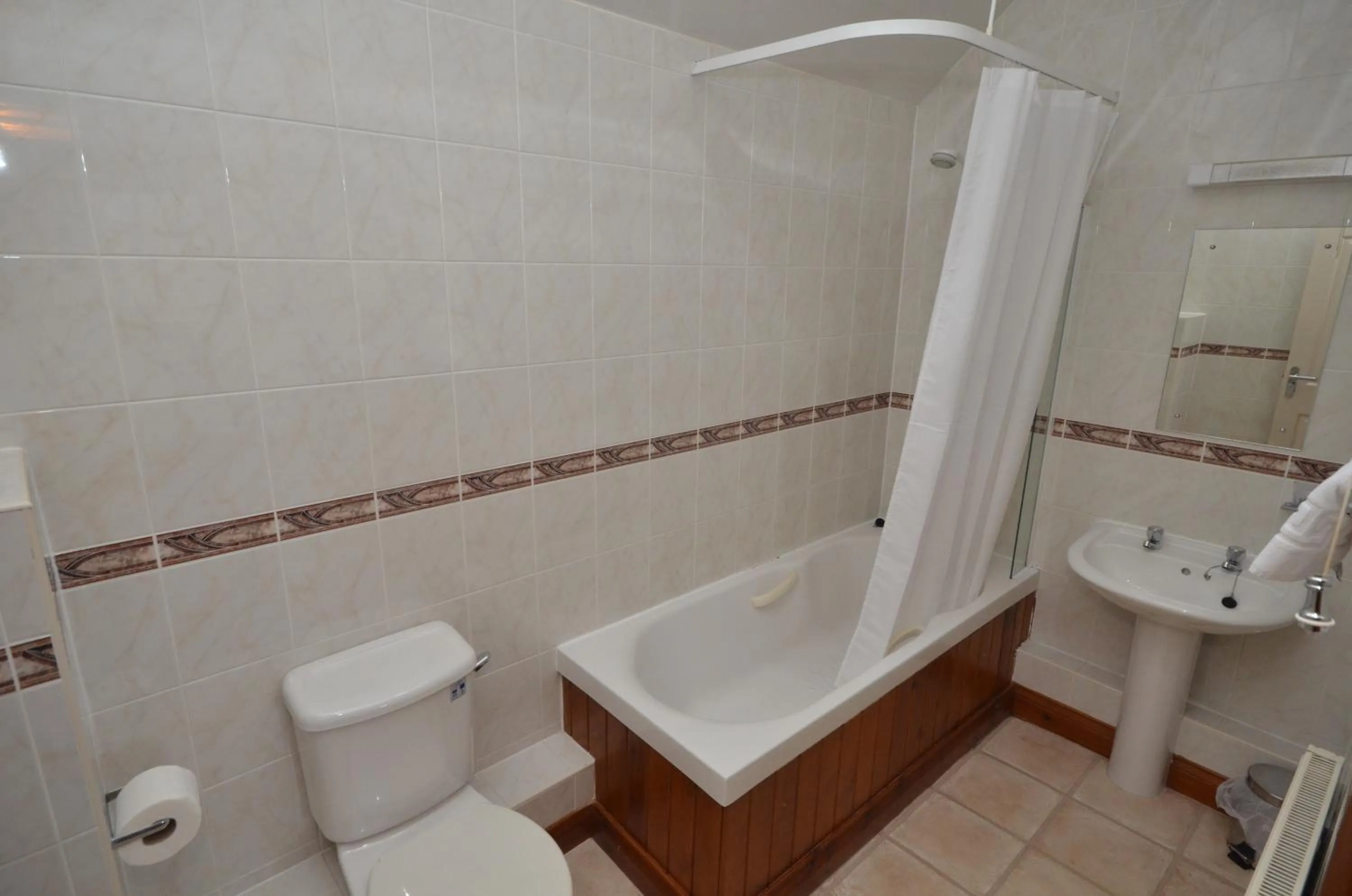 Bathroom in Plawsworth Hall Serviced Cottages and Apartments