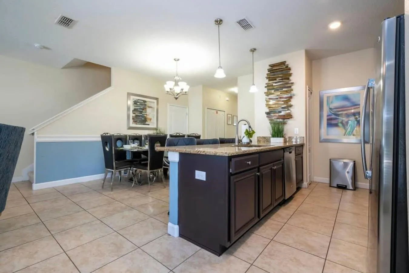 Five Bedrooms TownHome with Pool 4849