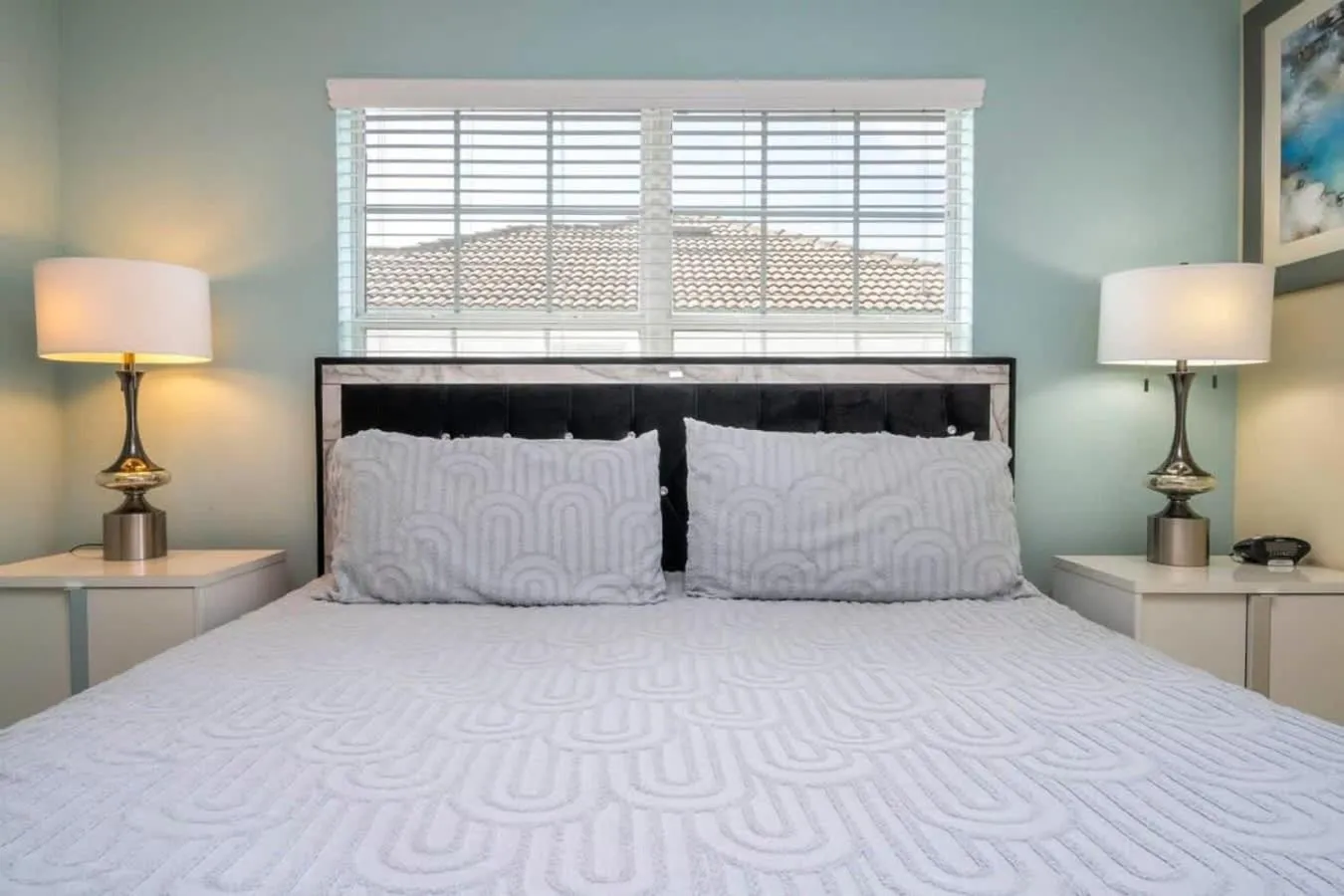 Bed in Five Bedrooms TownHome with Pool 4849