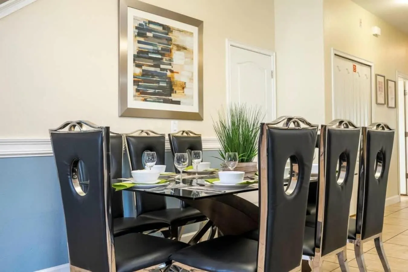 Five Bedrooms TownHome with Pool 4849