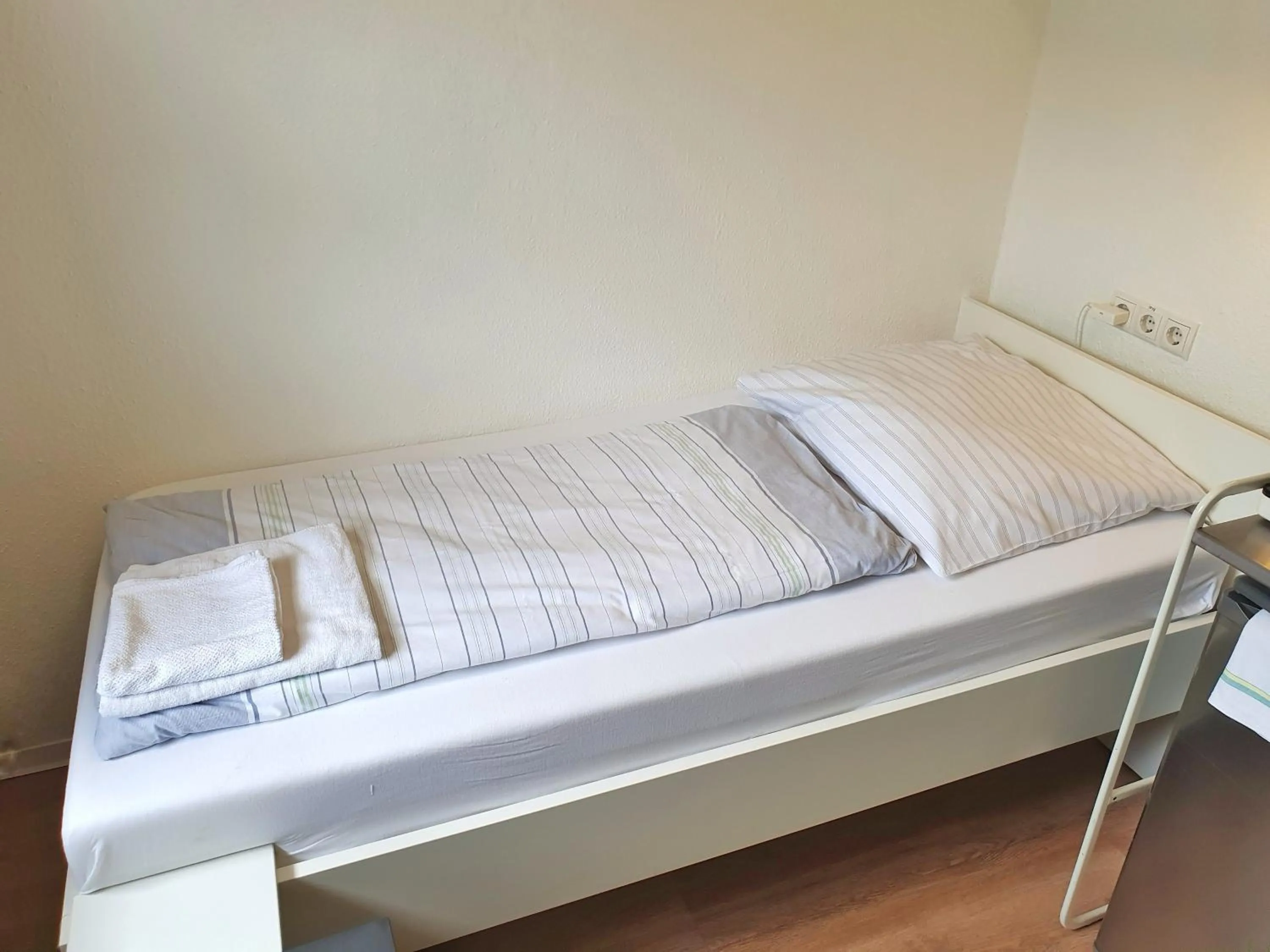 Bed in Aparthotel Jonas