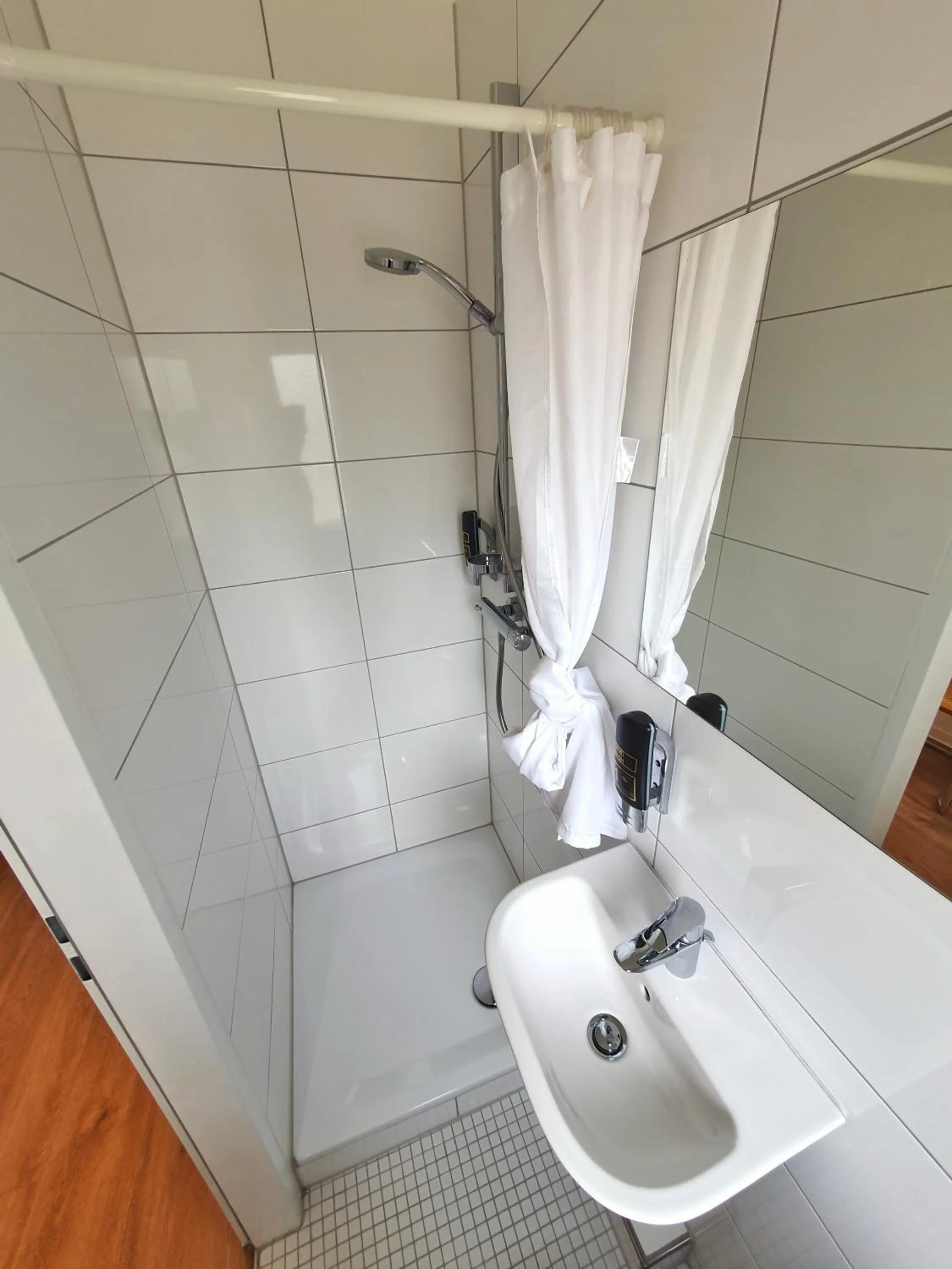 Shower in Aparthotel Jonas