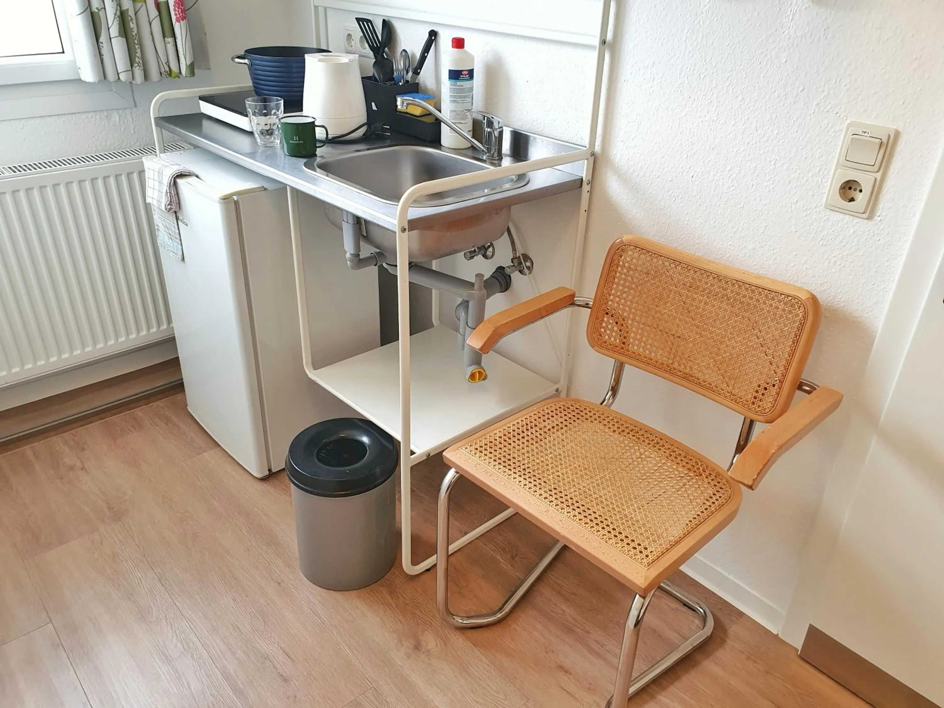 Kitchen or kitchenette in Aparthotel Jonas