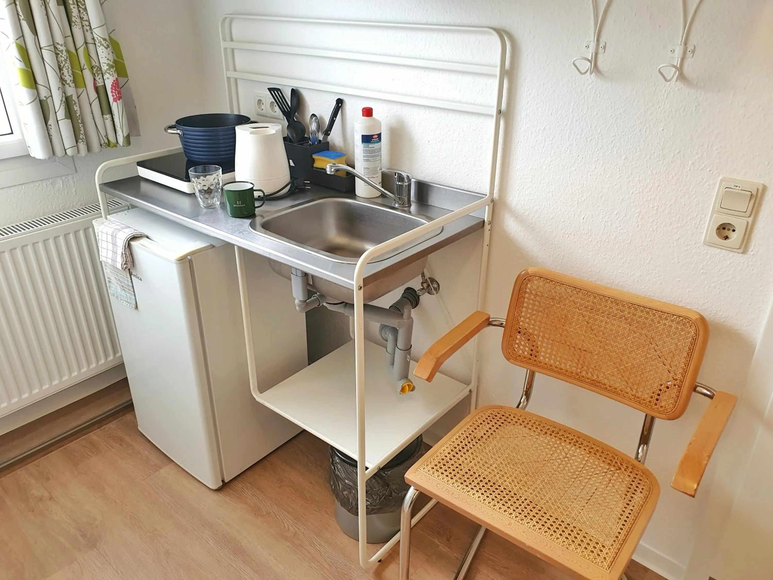 Kitchen or kitchenette in Aparthotel Jonas