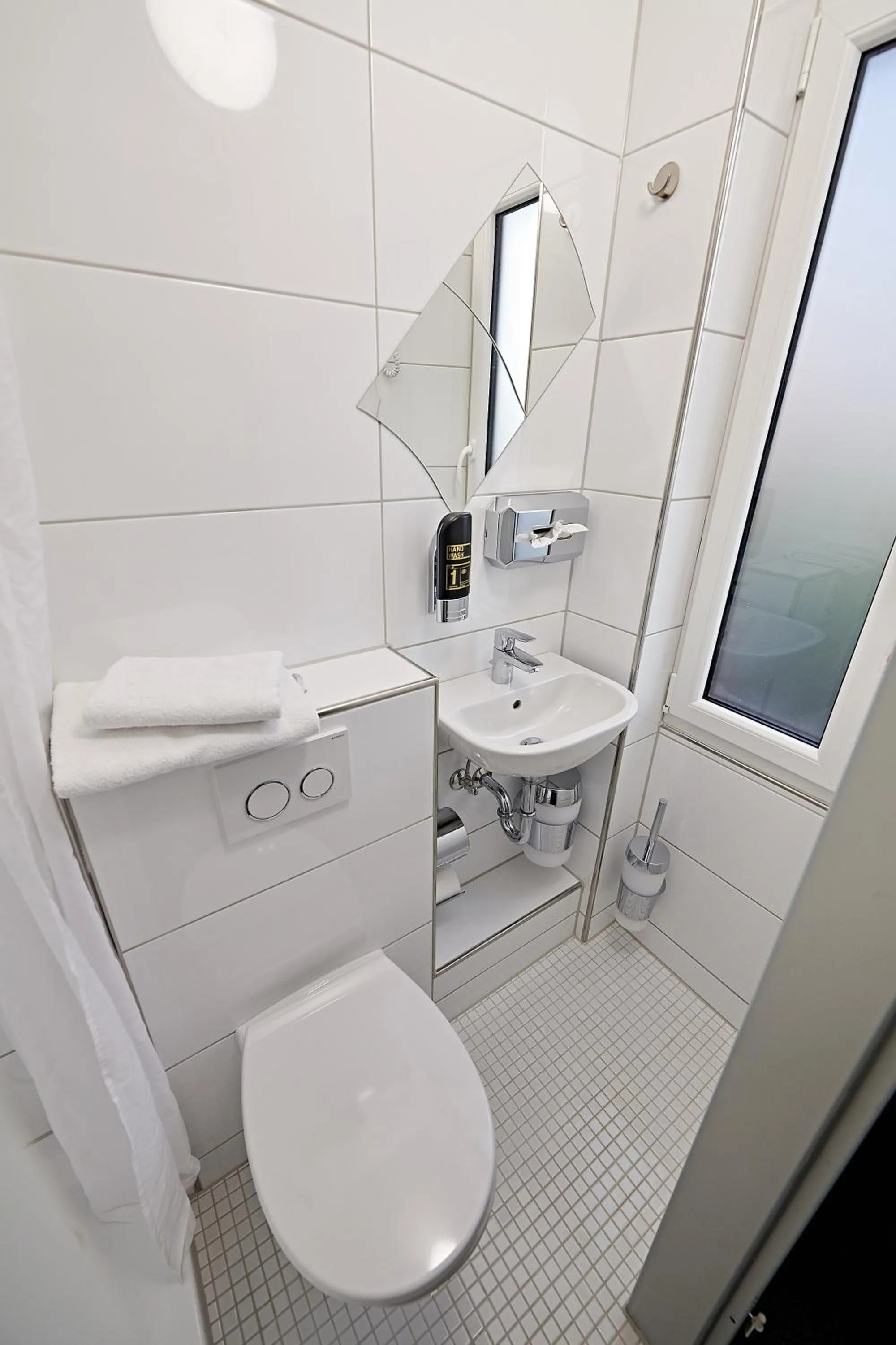 Shower in Aparthotel Jonas